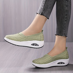 Plaid Slip On Walking Shoes Lightweight Casual Sneakers