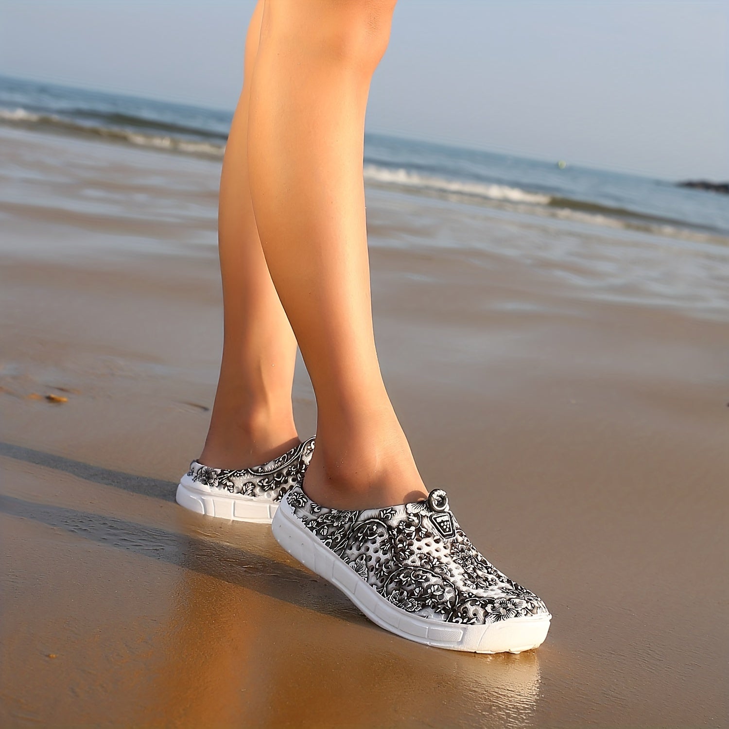 Floral Print Clogs Round Toe Slip On Flat Outdoor Slides