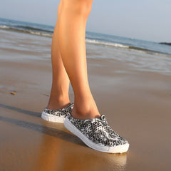 Floral Print Clogs Round Toe Slip On Flat Outdoor Slides