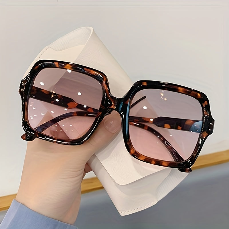 Oversized Square Frame Sunglasses Gradient Lens UV400