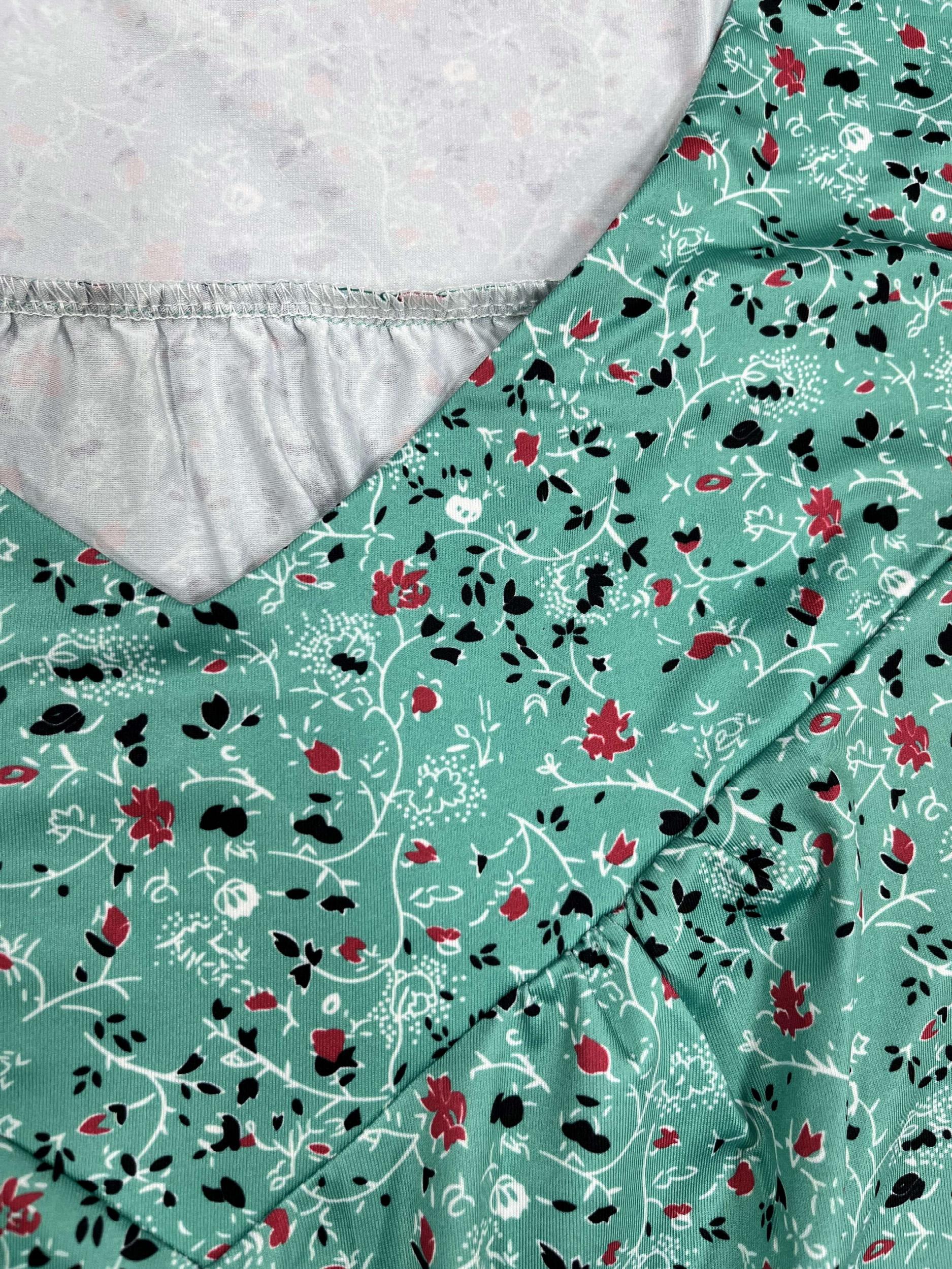 Ditsy Print Ruched V Neck Tank Top