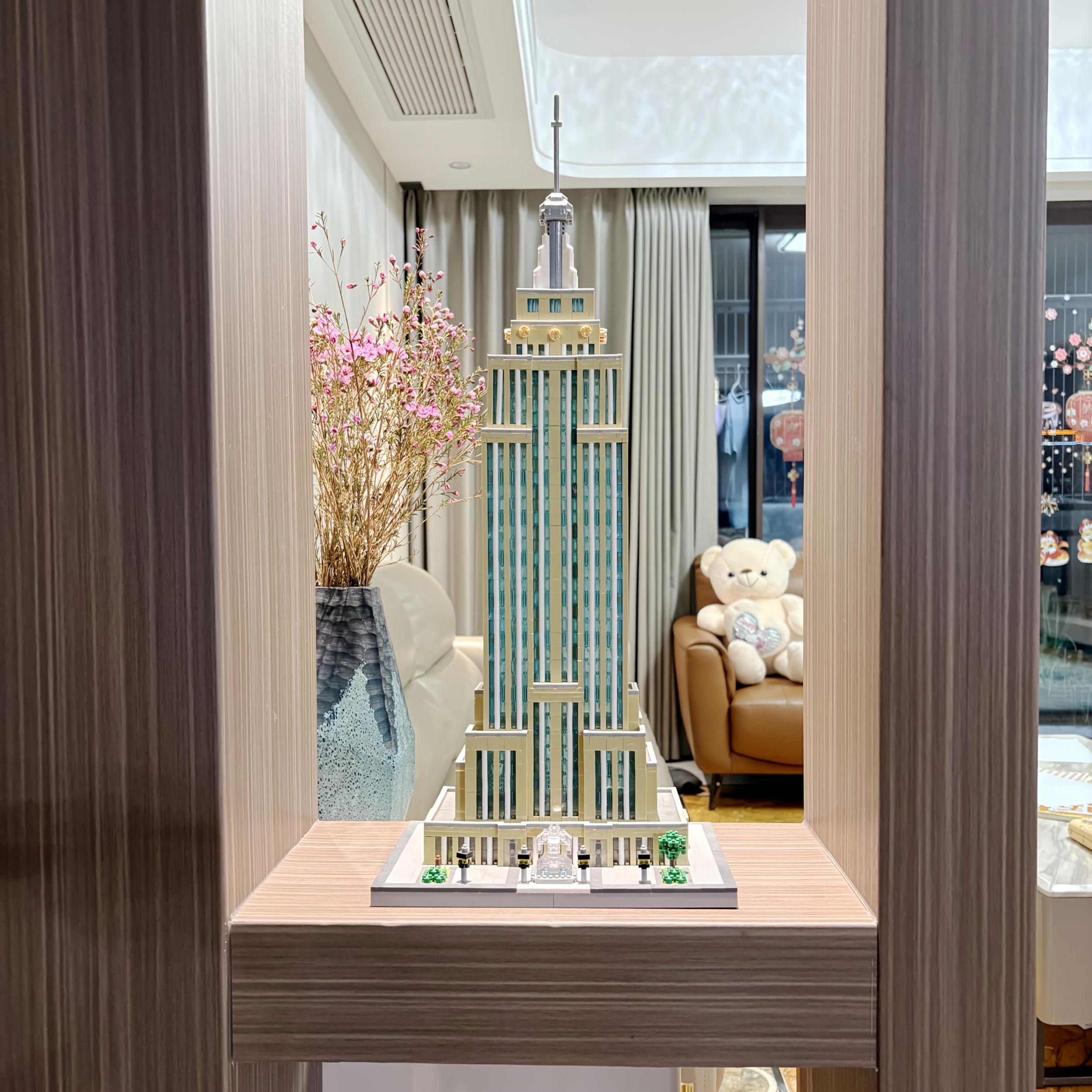 4669pcs Empire State Building Blocks Set - 3D Puzzle Toy ABS Material