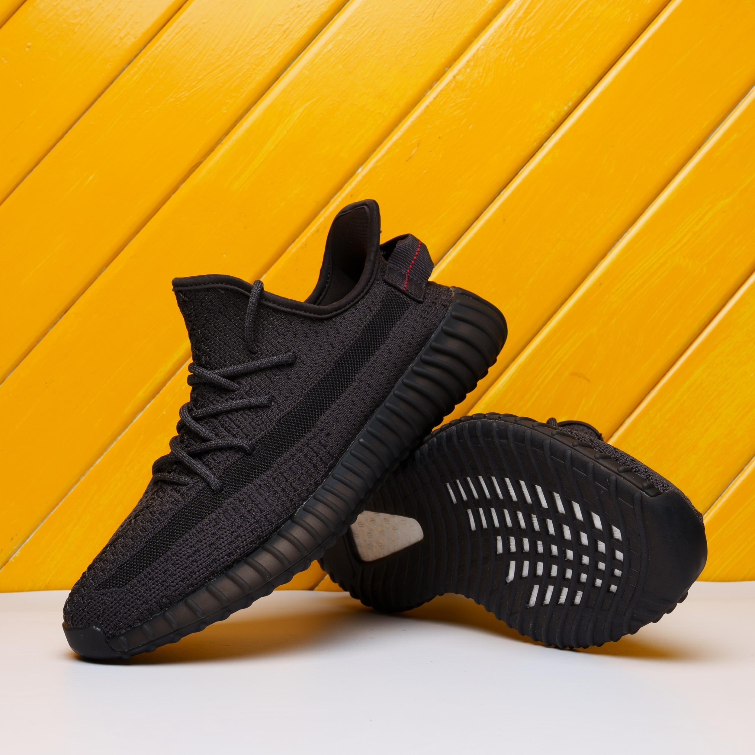Men's Lace up Sneakers Athletic Shoes Lightweight Breathable Running Basketball