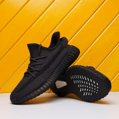 Men's Lace up Sneakers Athletic Shoes Lightweight Breathable Running Basketball