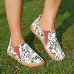 Women's Figure Printed Slip On Low Flat Canvas Shoes