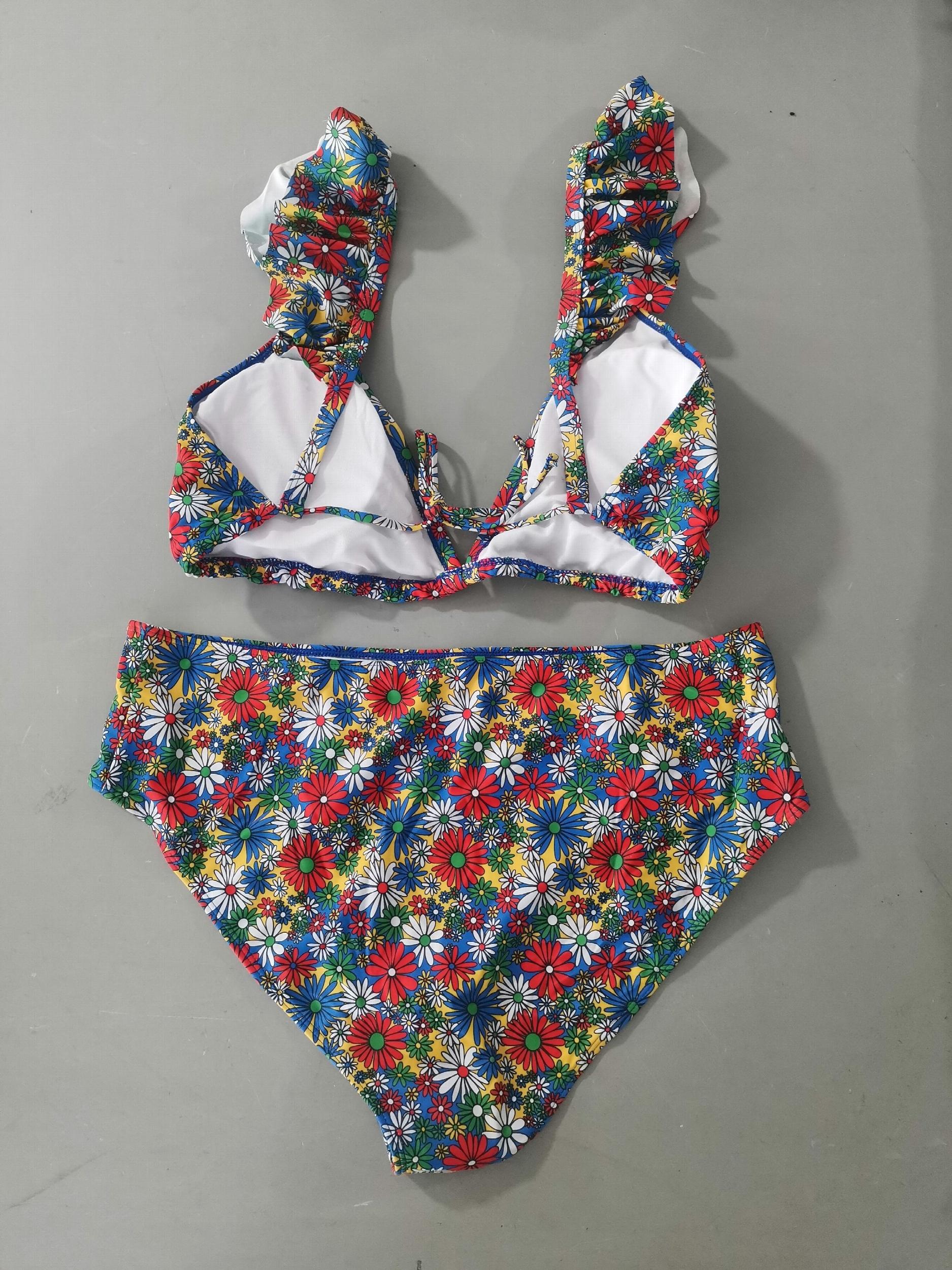 Floral Print Ruffle Trim Backless Plus Size Retro Bikini Set
