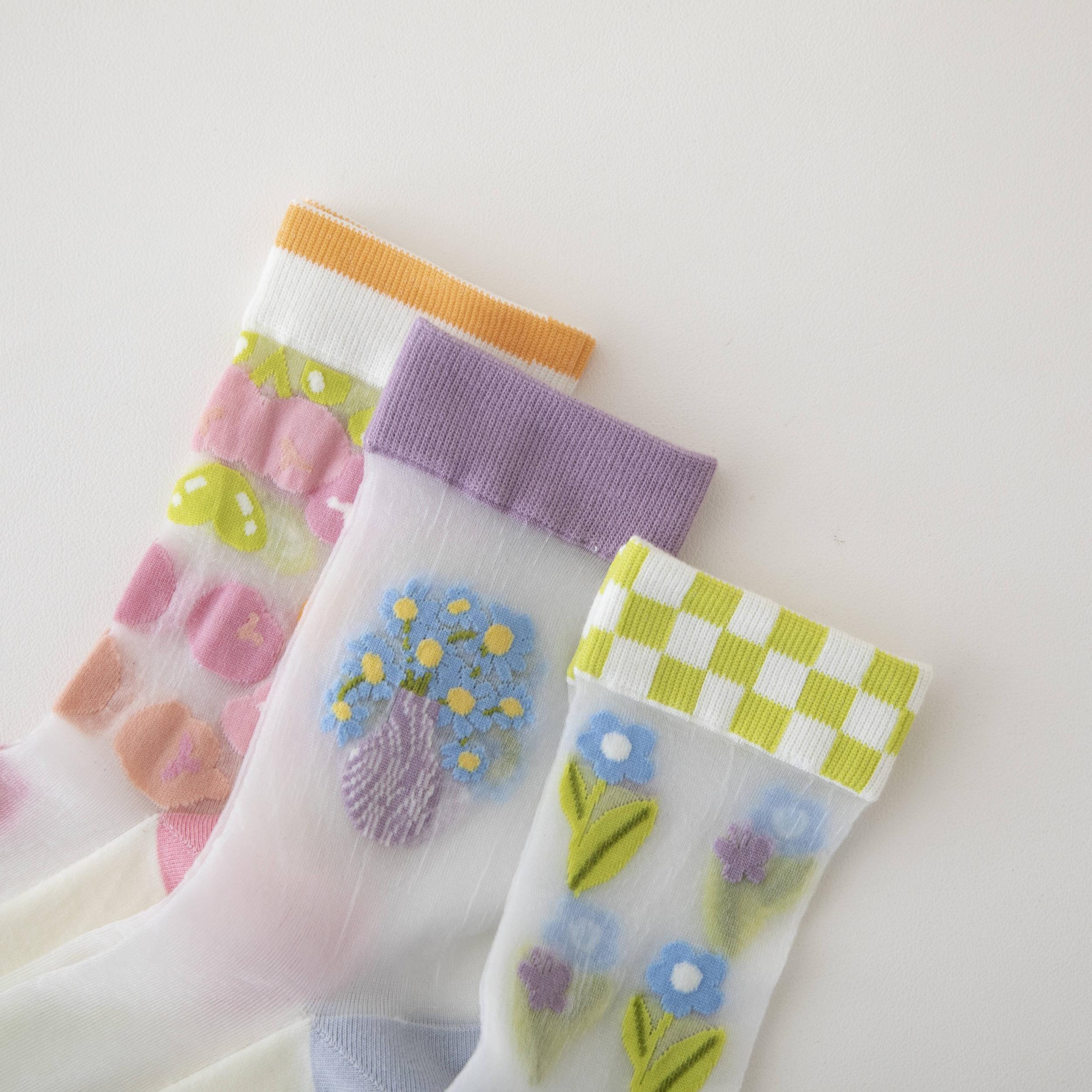 Floral Print Mesh Stitching Mid Tube Socks: 5 Pairs