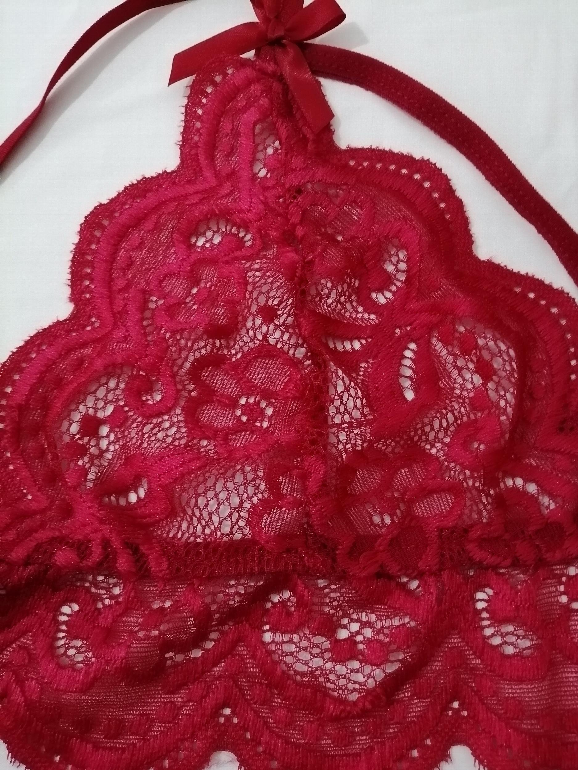 Romantic Lace Lingerie Set Scallop Trim Triangle Bra & Panties