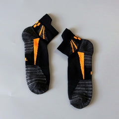 Men's Quick Dry Ankle Socks for Athletic Activities