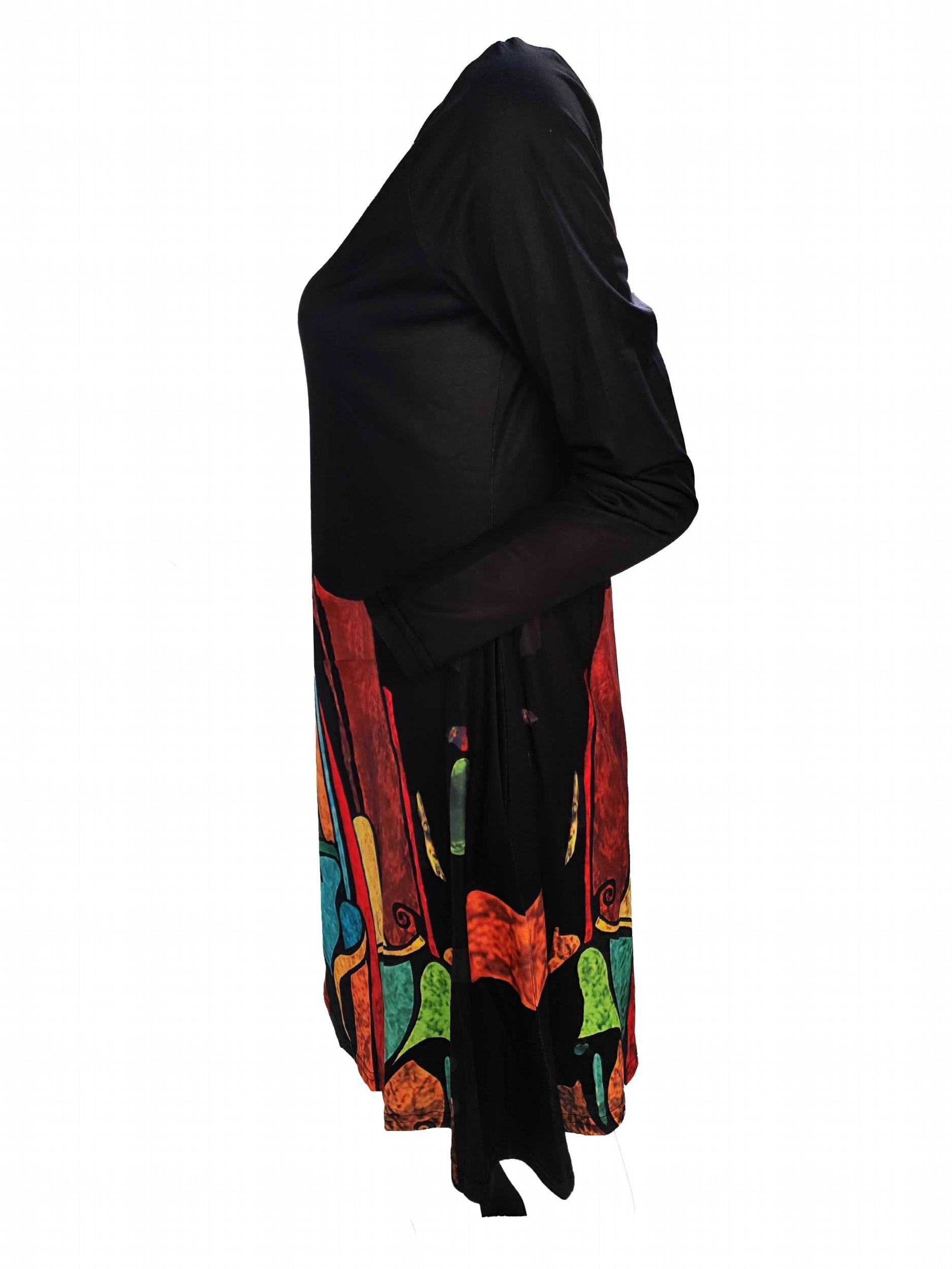 Graphic Print Long Sleeve Round Neck Dress With Pockets