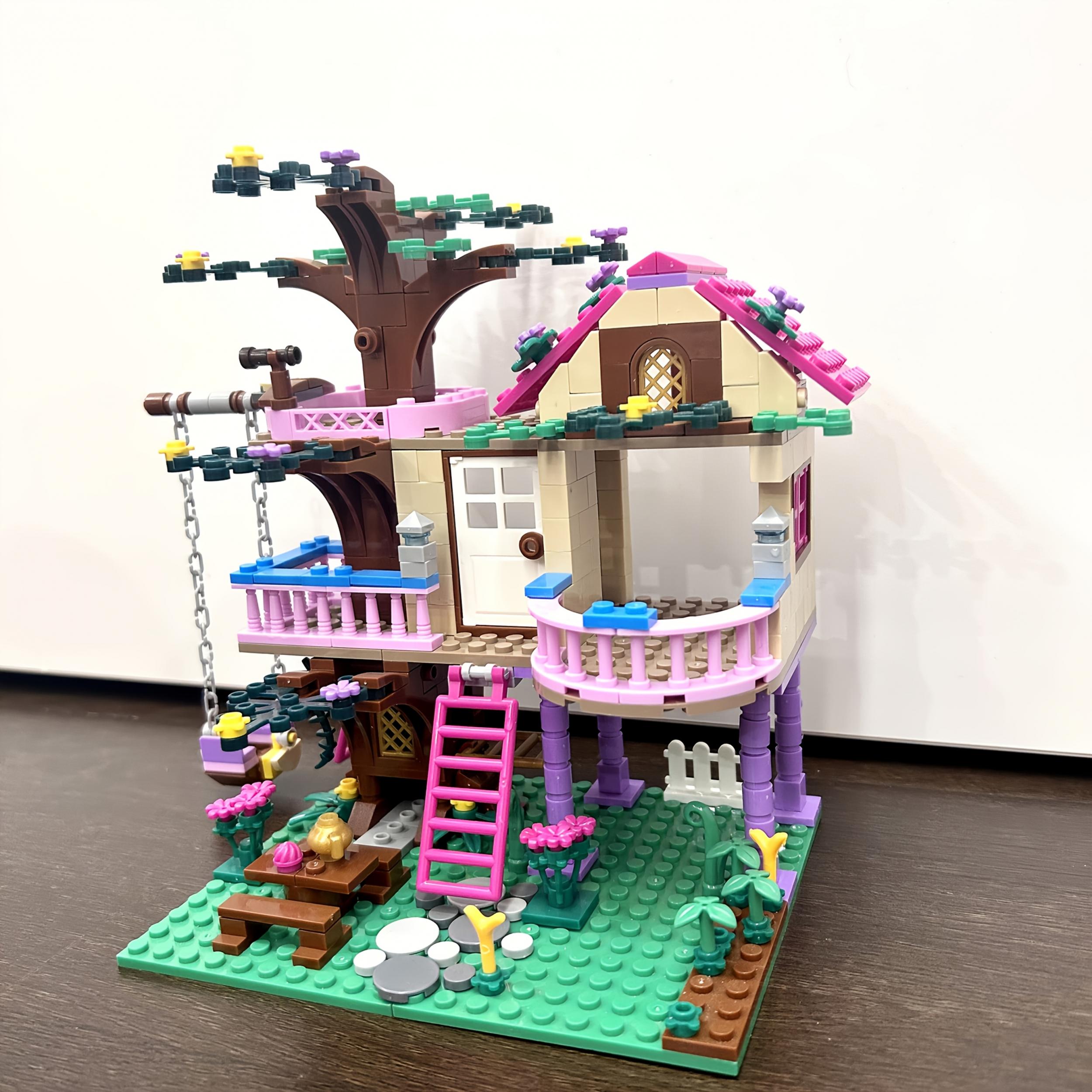 Creative Swing Villa Dream Friendship Tree House Building Block Model
