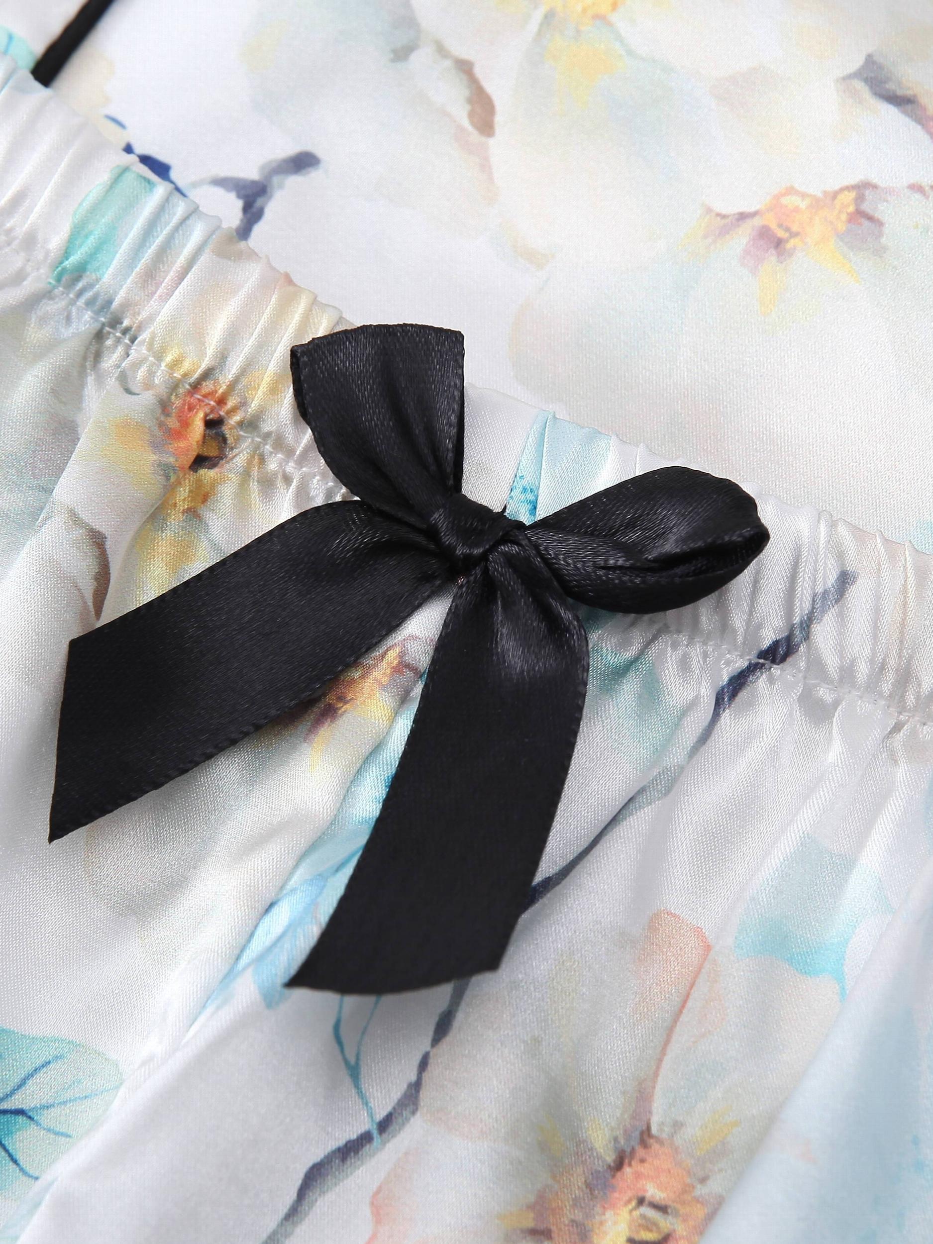 Flower Print Pajamas Set Short Sleeve Buttons Top And Shorts Pj Set
