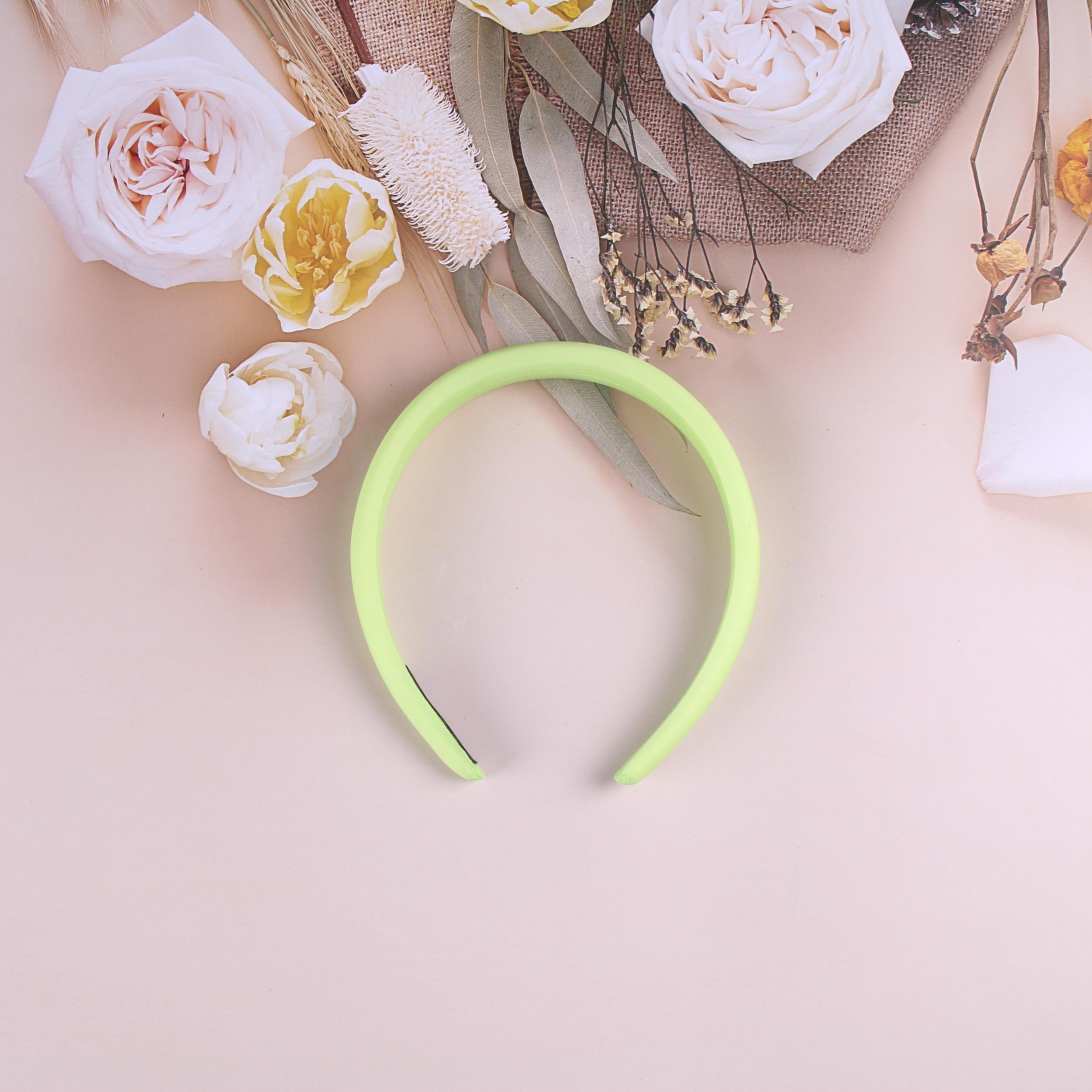 5-Piece Luminous Green Headband Hairclip Set for Girls