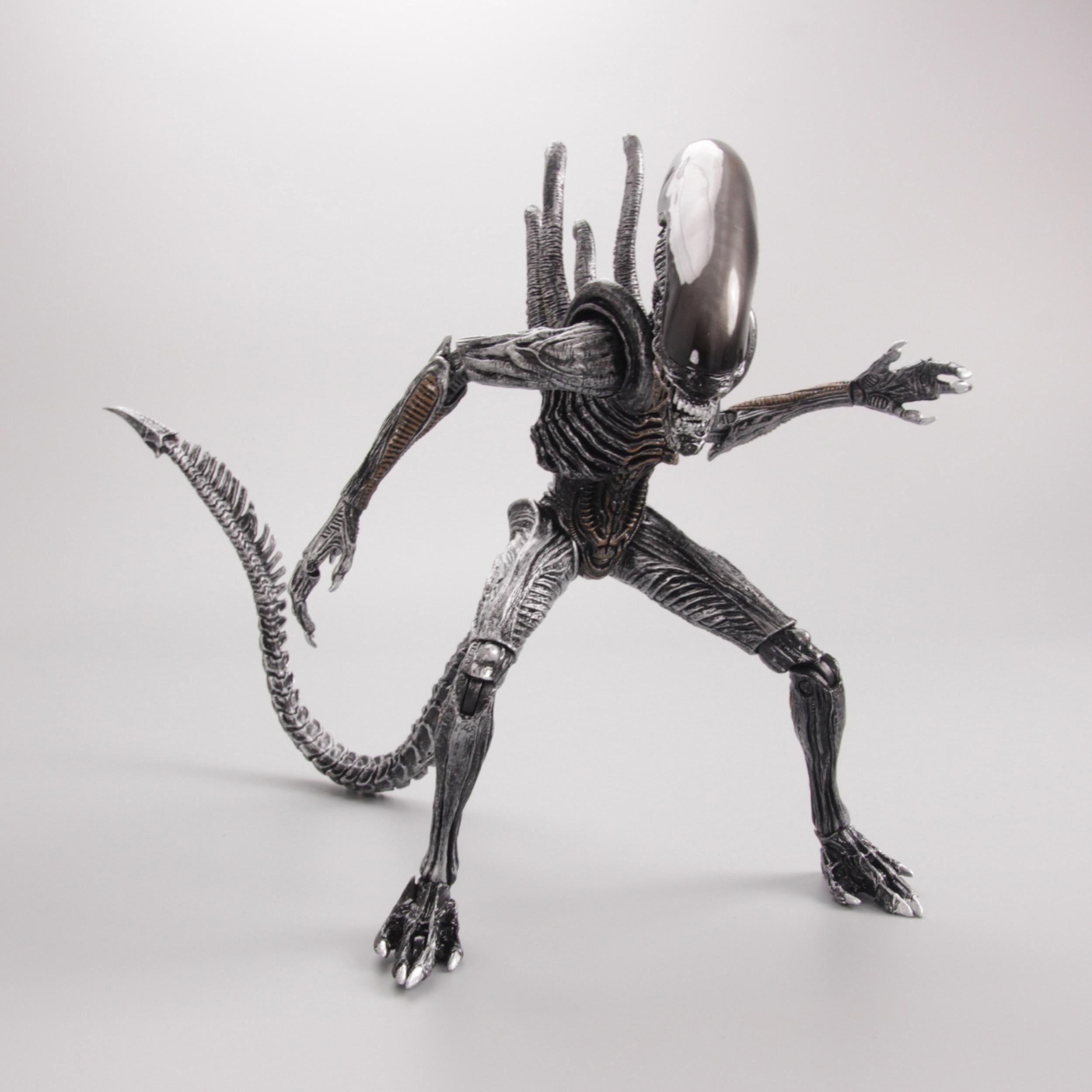 Alien Warrior Action Figure Toy Model Collection Gift Decor