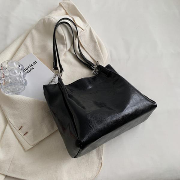 Oil Wax Skin Shoulder Bag Casual Totes for Women