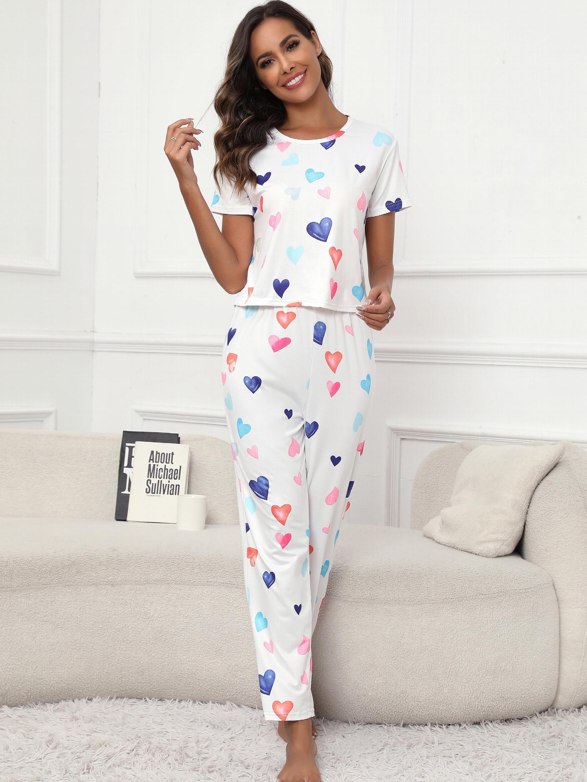 Heart Print Pajamas Set Short Sleeve Tee & Lounge Pants Women's Sleepwear
