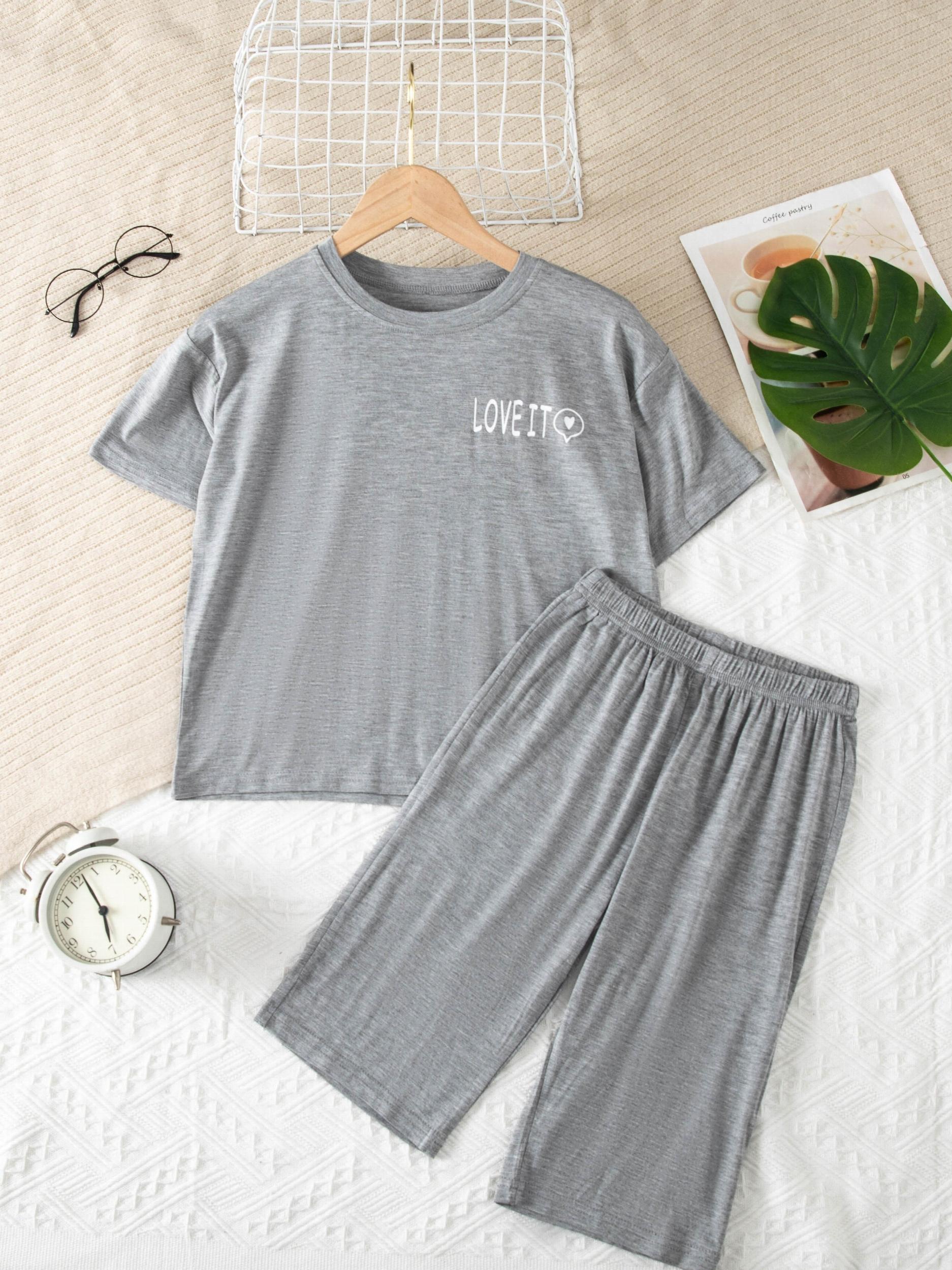 2pcs Boys Teen Letter Graphic T shirt & Shorts Pajama Set