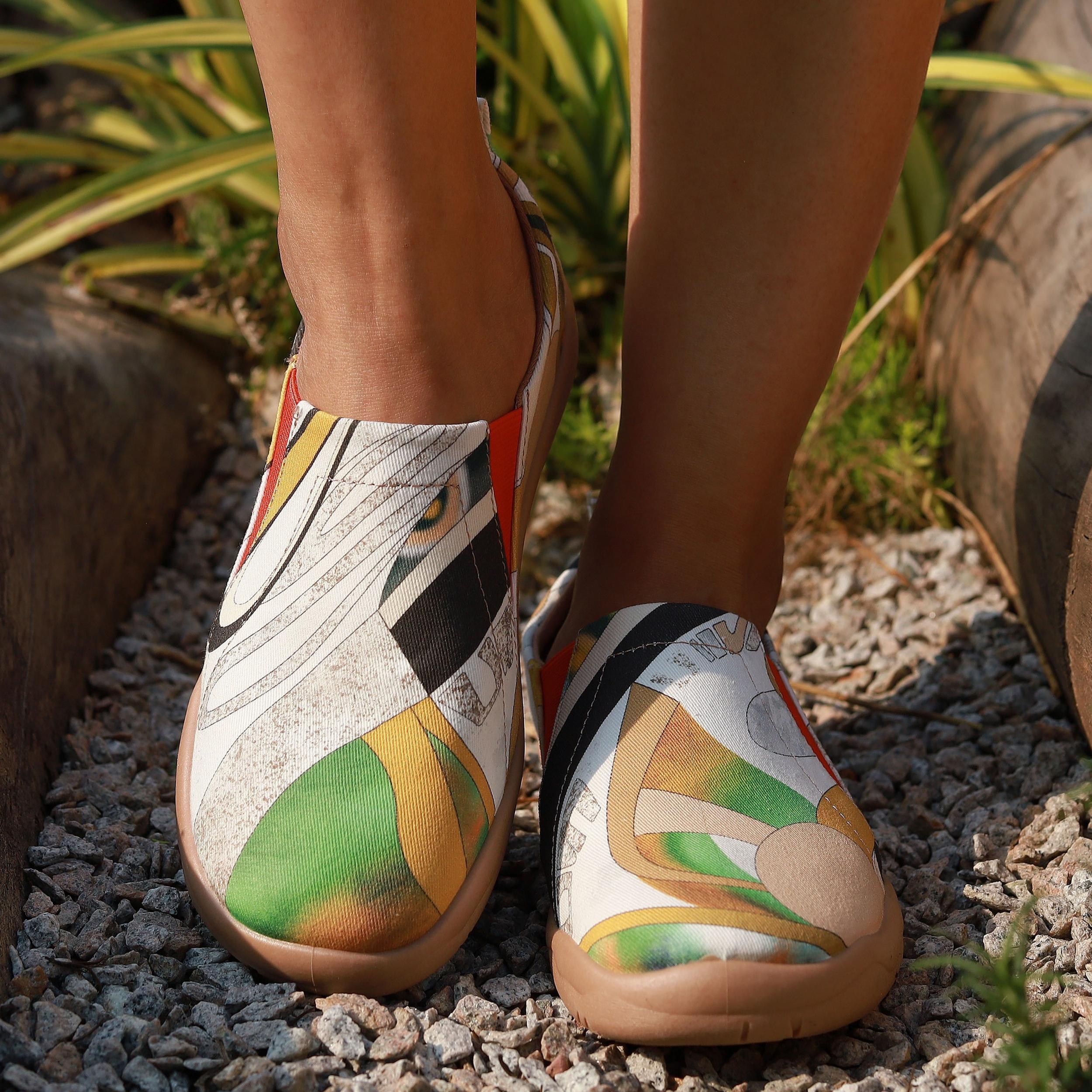 Women's Geometric Printed Slip-On Canvas Shoes, Casual Flat Shoes