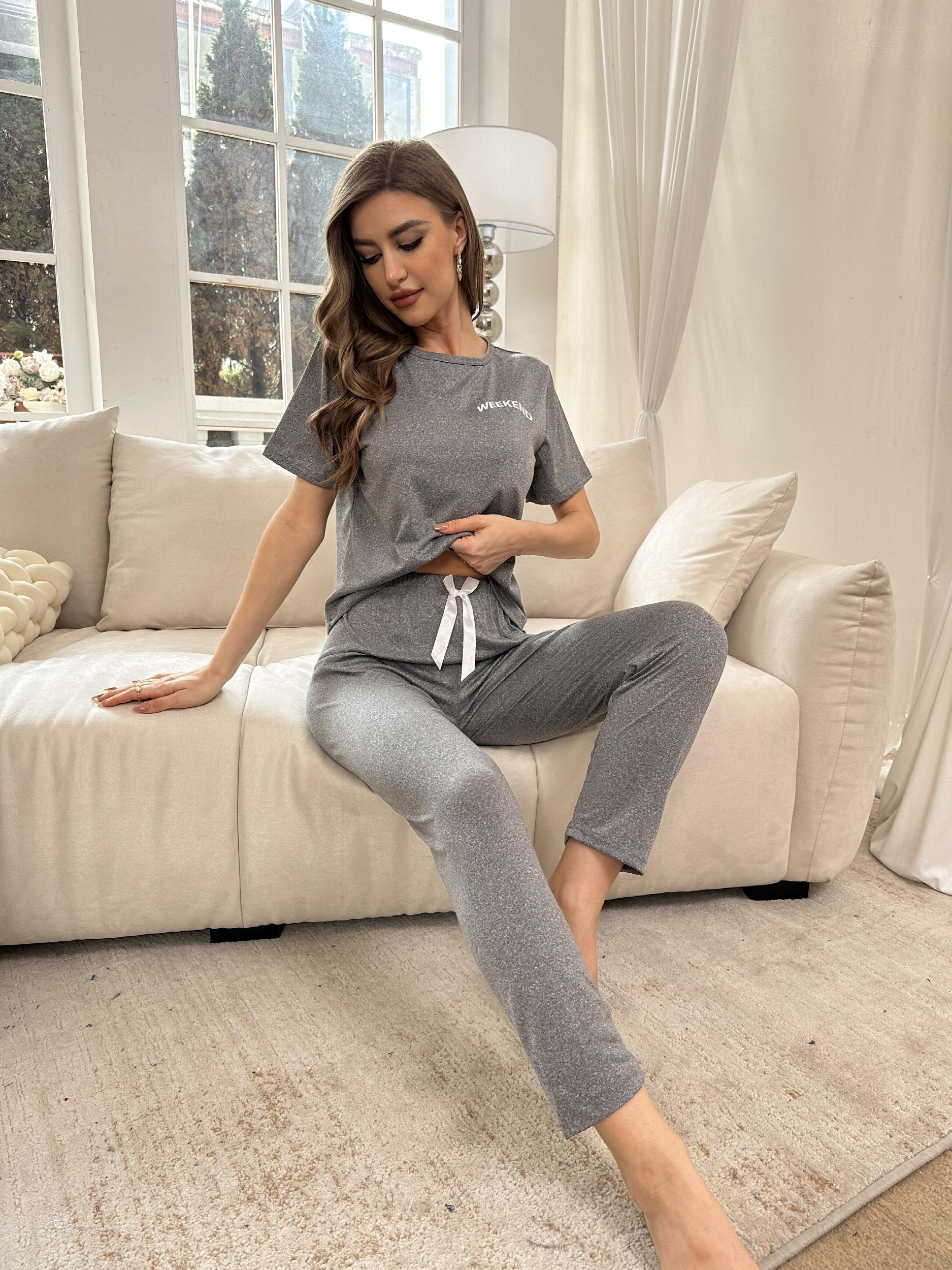 Letter Print Pajama Set Short Sleeve Top & Pants Women's Sleepwear