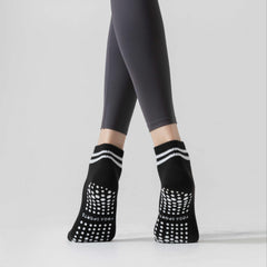 Professional Yoga Socks Non slip Grips Breathable Dance Training Socks
