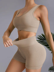 Solid Ribbed Activewear Set for Enhanced Workout Performance