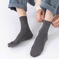 10 Pairs Men's Crew Socks, Moisture-Wicking Sports Socks