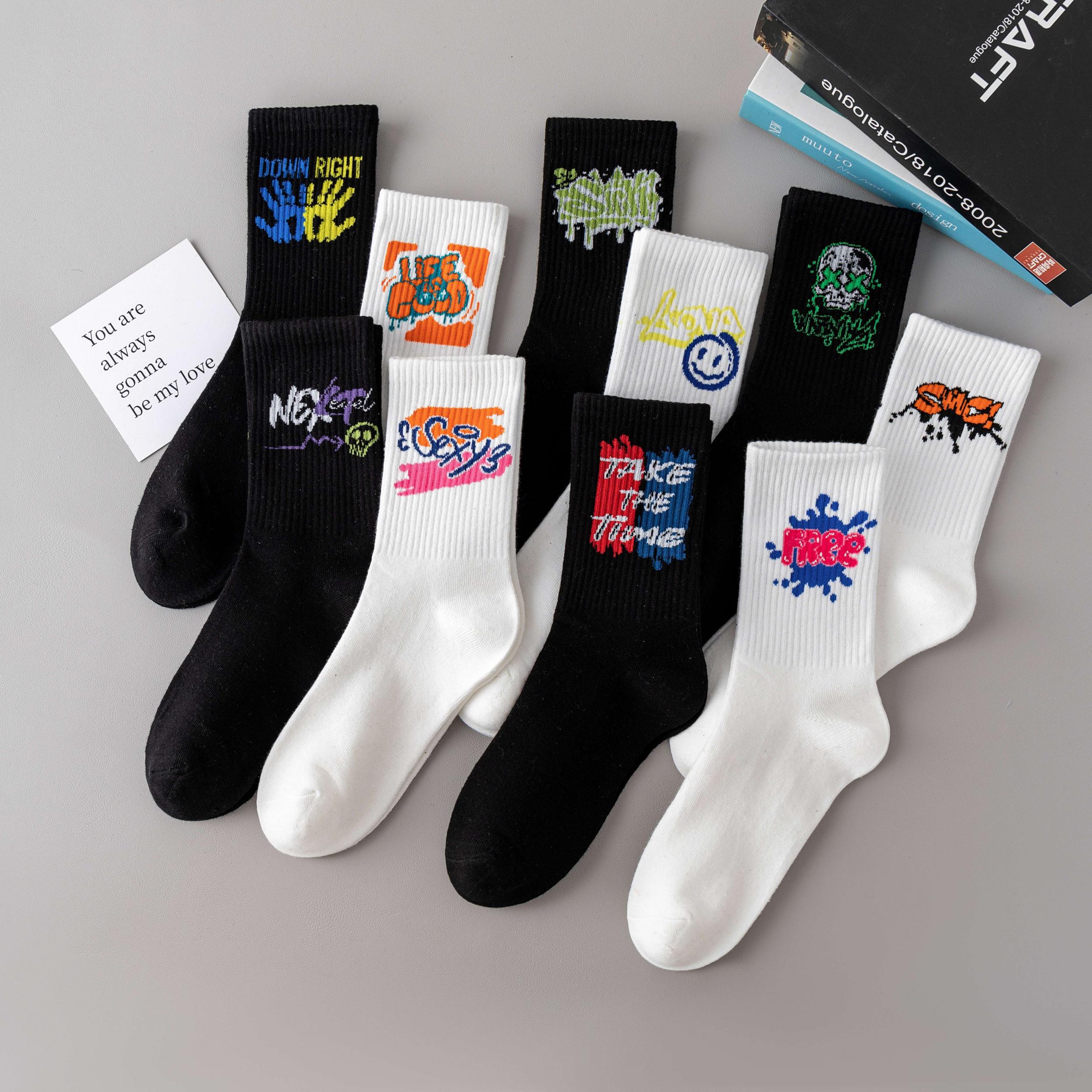 5pairs Cartoon Pattern Mid Calf Sports Socks Assorted Varieties