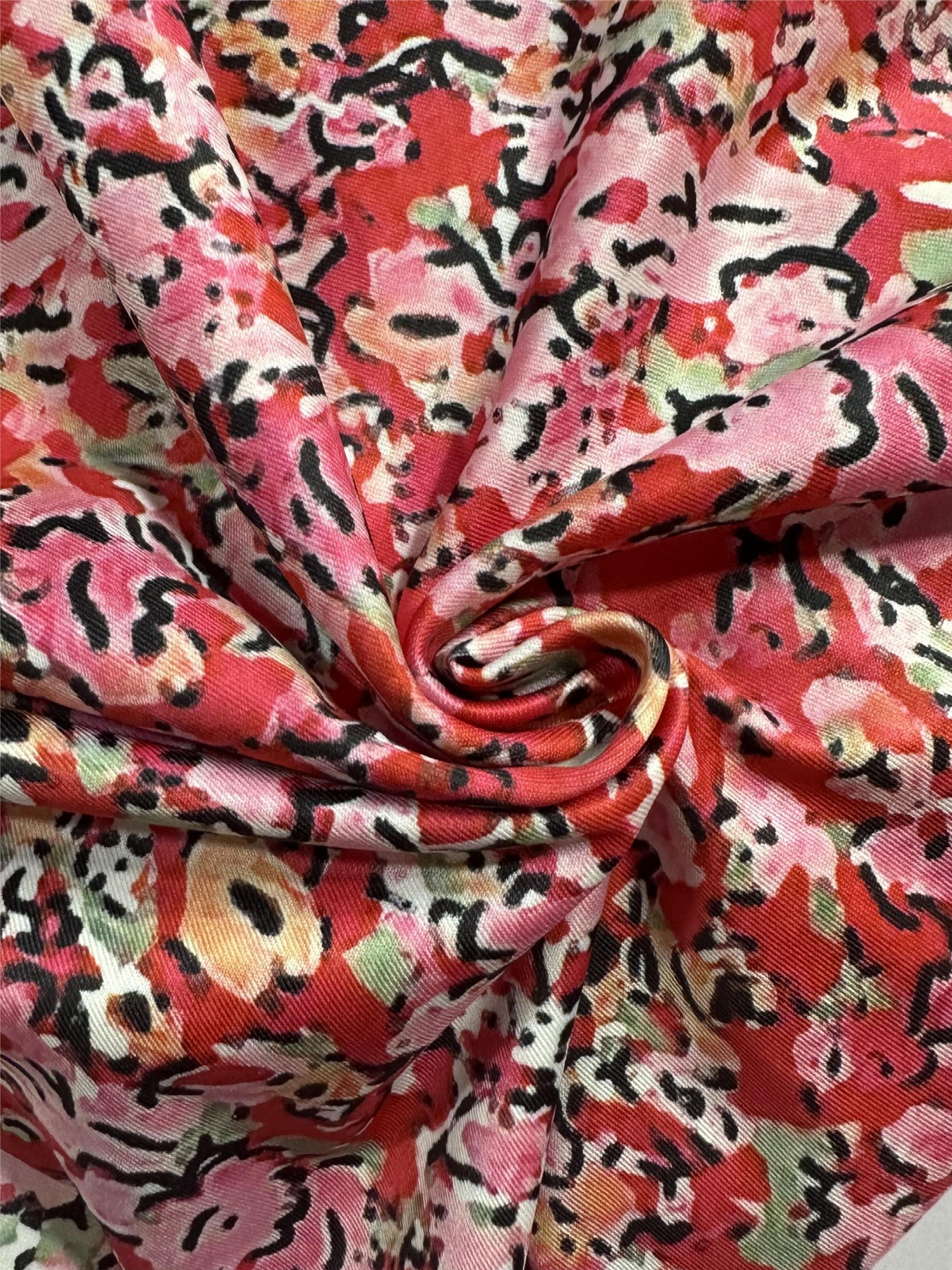 Allover Ditsy Print Maxi Dress With Pockets