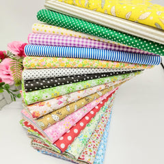 30 Cotton Fabric Bundles Patchwork Fabrics DIY Sewing Quilting 25x25cm Pack