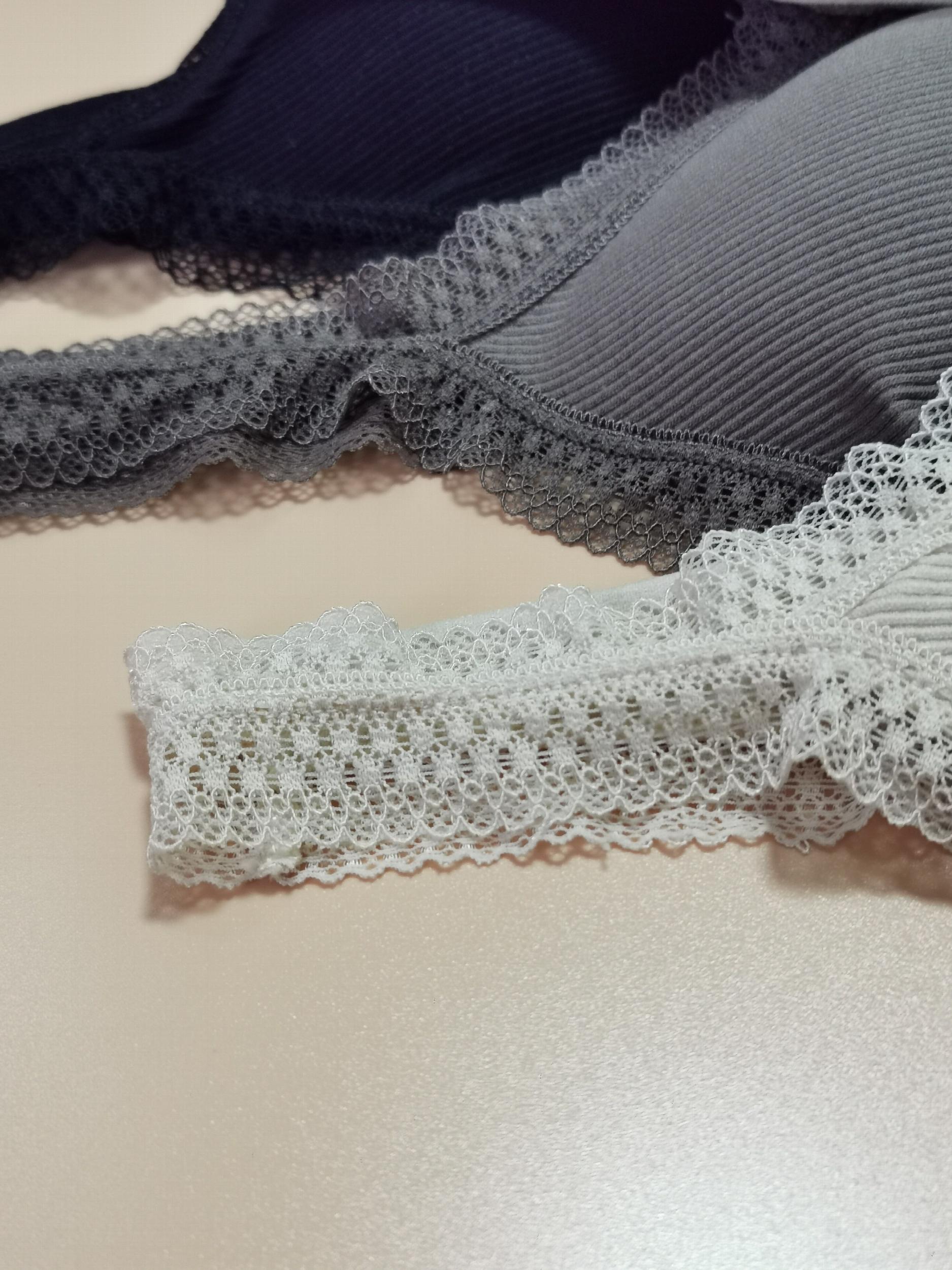 Comfy Lace Strap Wireless Bra Removable Padded Cami Top