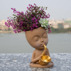 Resin Creative Vase for Stylish Home Decor