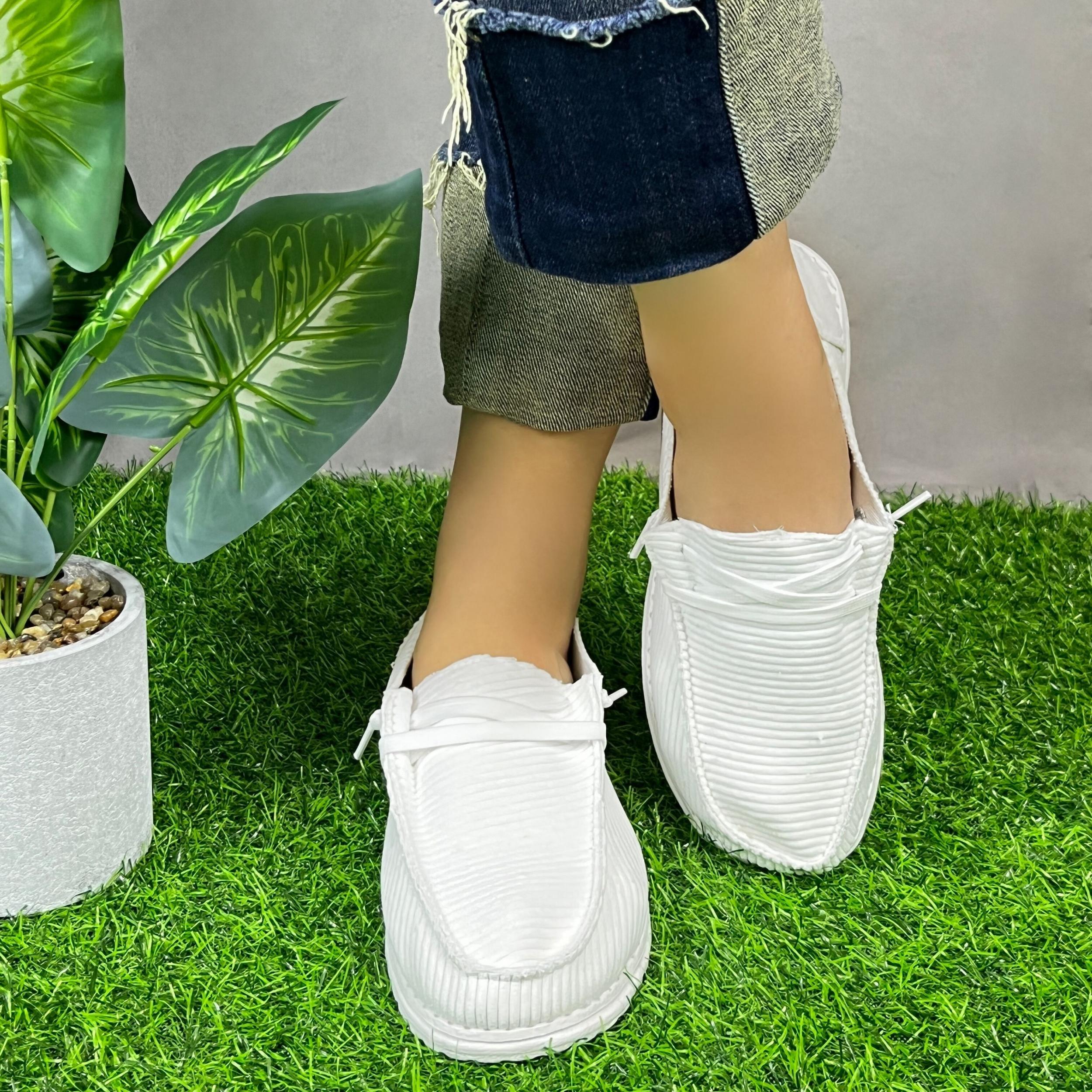 Women's Casual Flat Loafers Round Toe Slip On Shoes