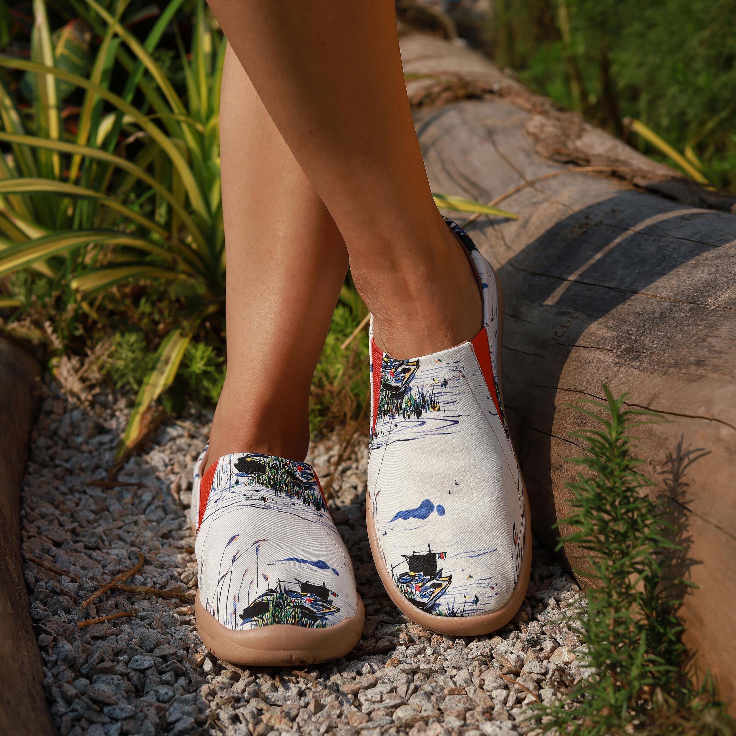 Women's Boat Printed Canvas Slip On Flat Light Shoes