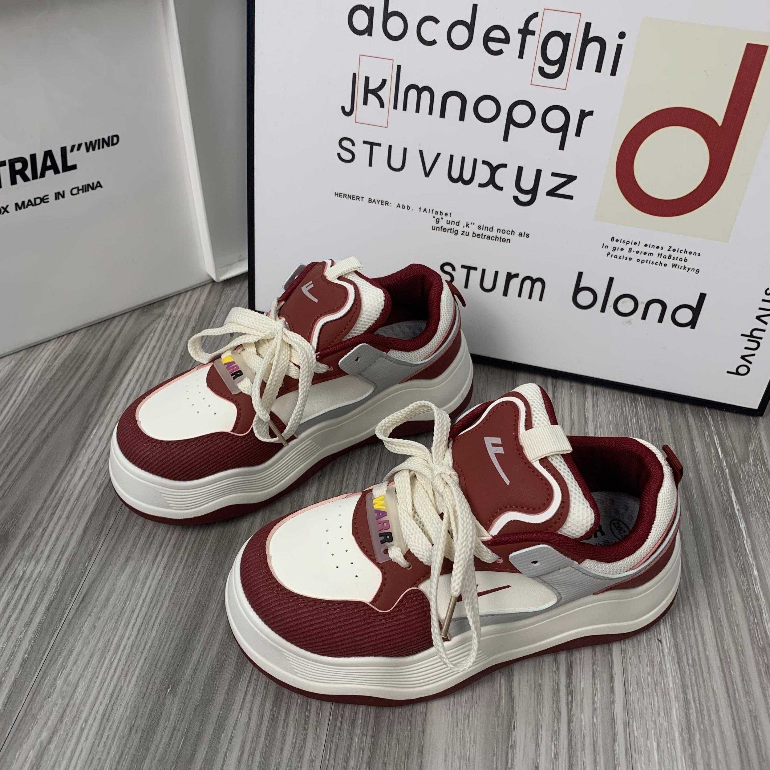 Women's Lace up Platform Skate Shoes Height Increased Sneakers