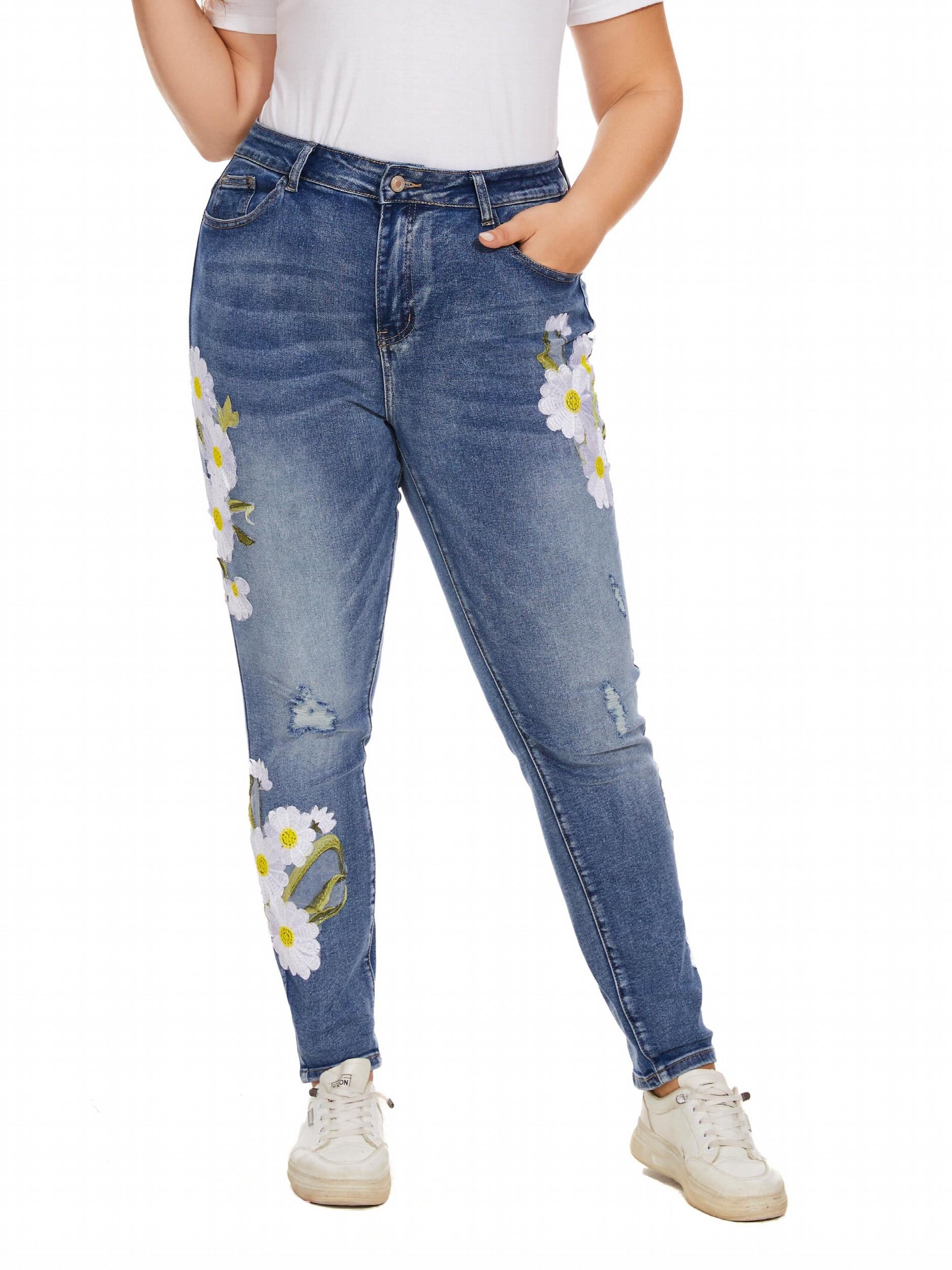 Washed Ripped Floral Embroidery High Stretch Jeans