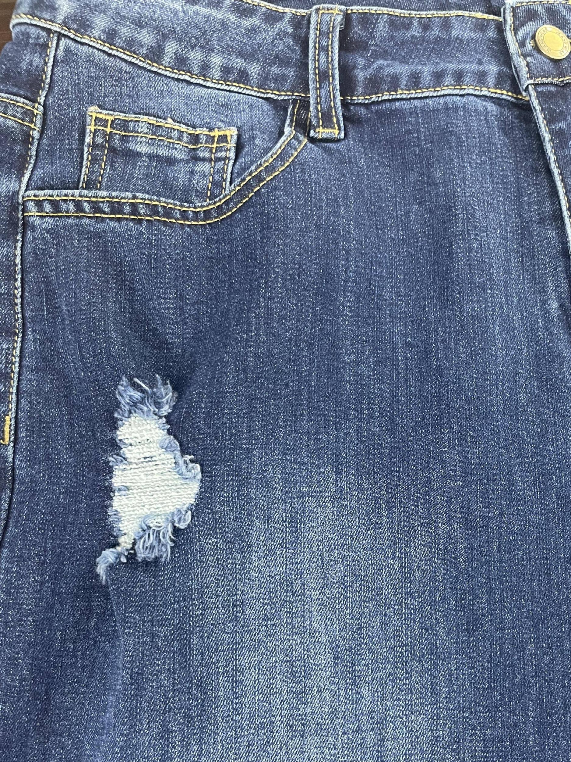 Ripped High Rise Skinny Jeans With Pockets