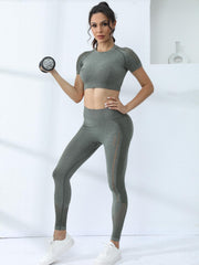 2pcs Workout Set Sports Top & Leggings Butt Lifting Activewear