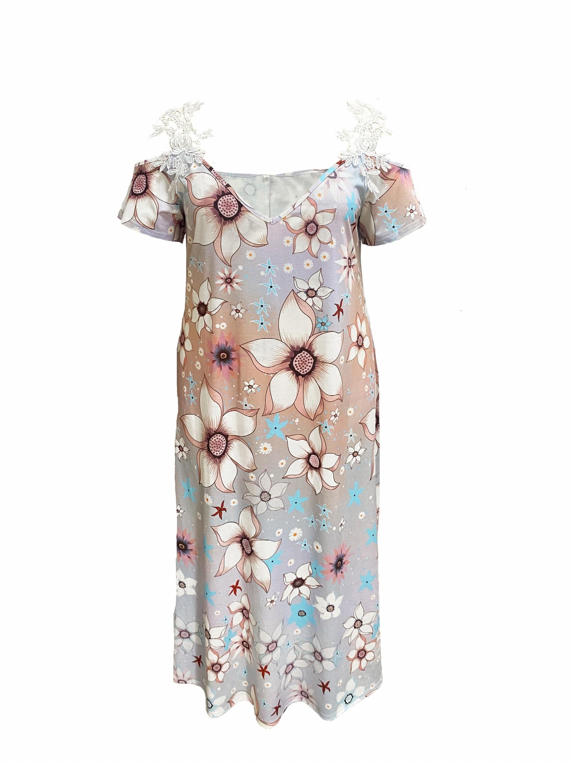 Floral Print Lace Panel Maxi Dress