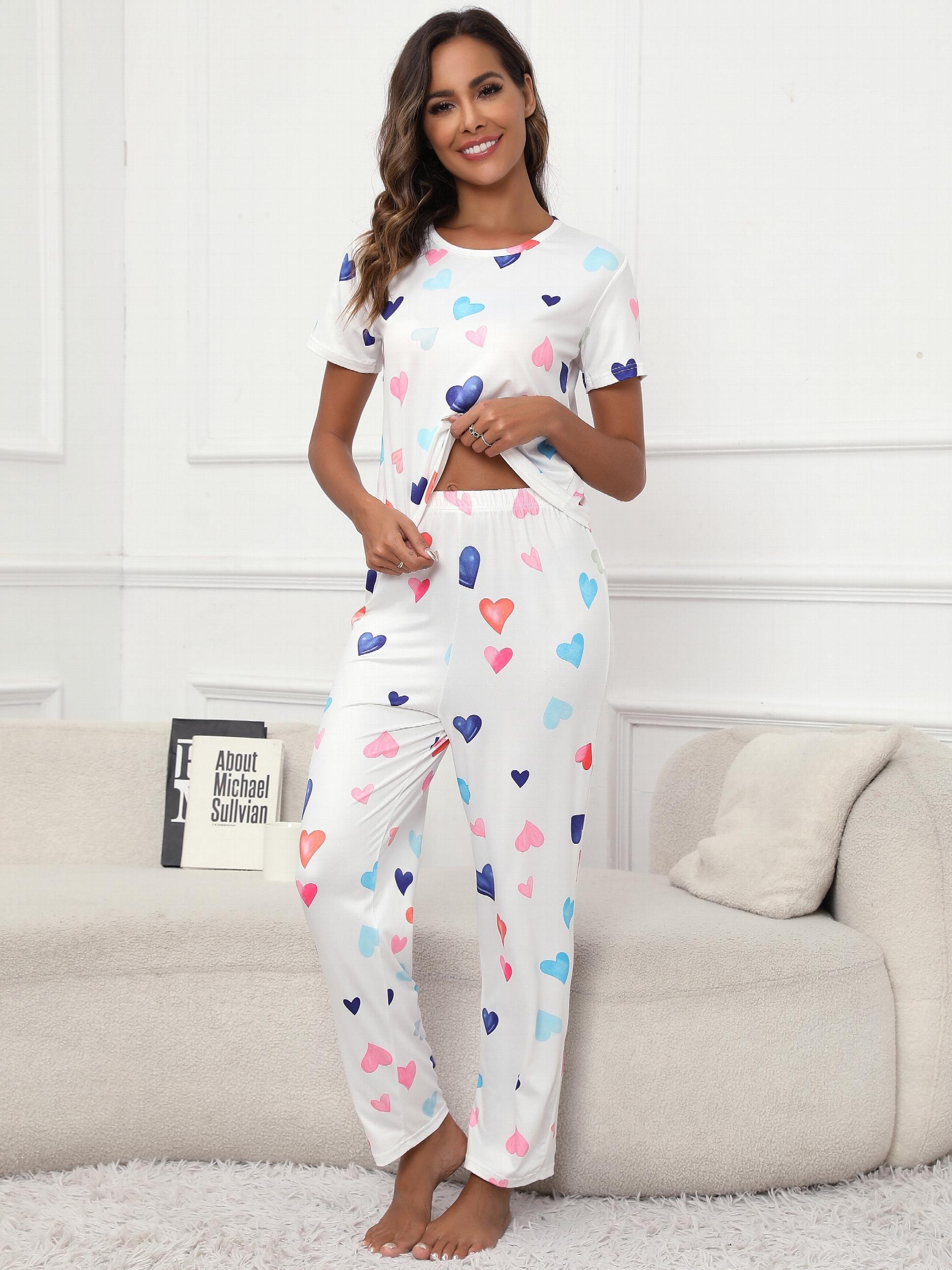 Heart Print Pajamas Set Short Sleeve Tee & Lounge Pants Women's Sleepwear