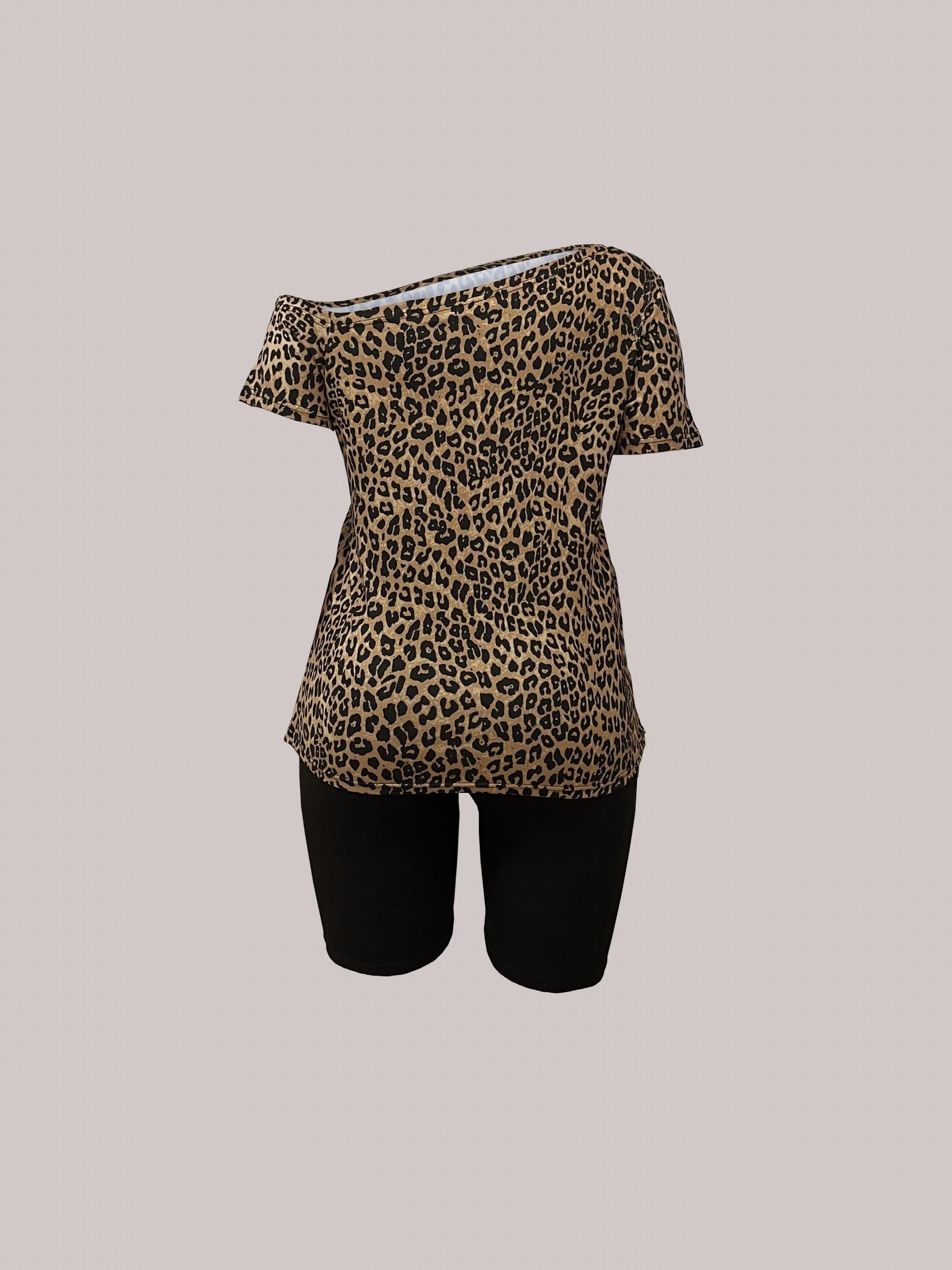 Plus Leopard Print Top & Ripped Shorts 2 Piece Set
