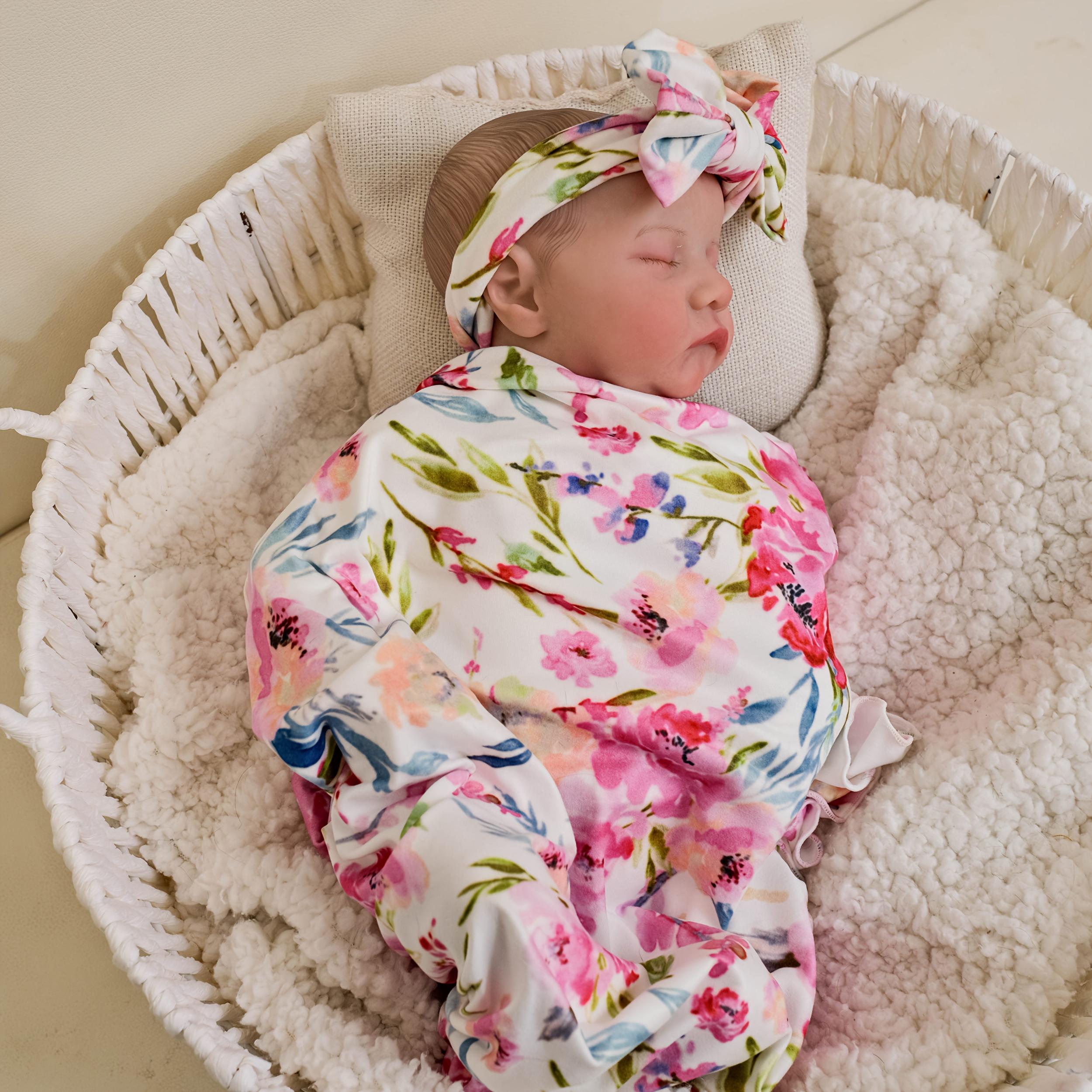 KEKEAIAI 18 Inch Lifelike Youngsters Doll with 3D Skin & Floral Outfit