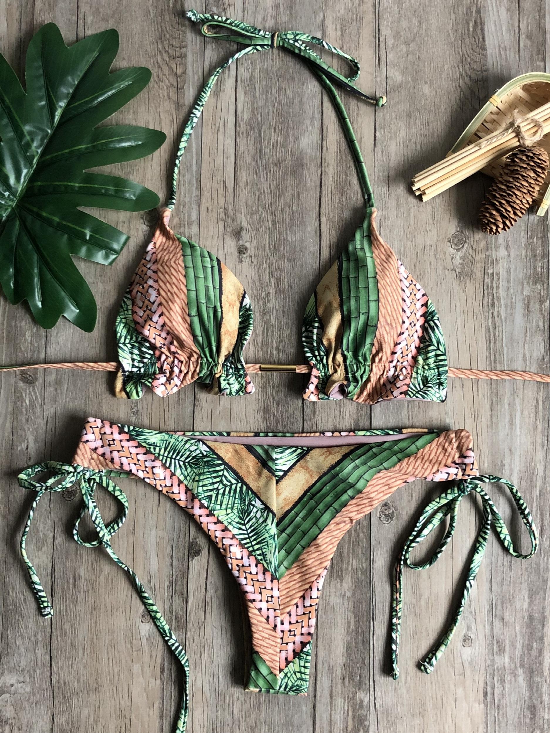 Colorblock Triangle Bikini Set Halter Neck High Cut Swimsuit