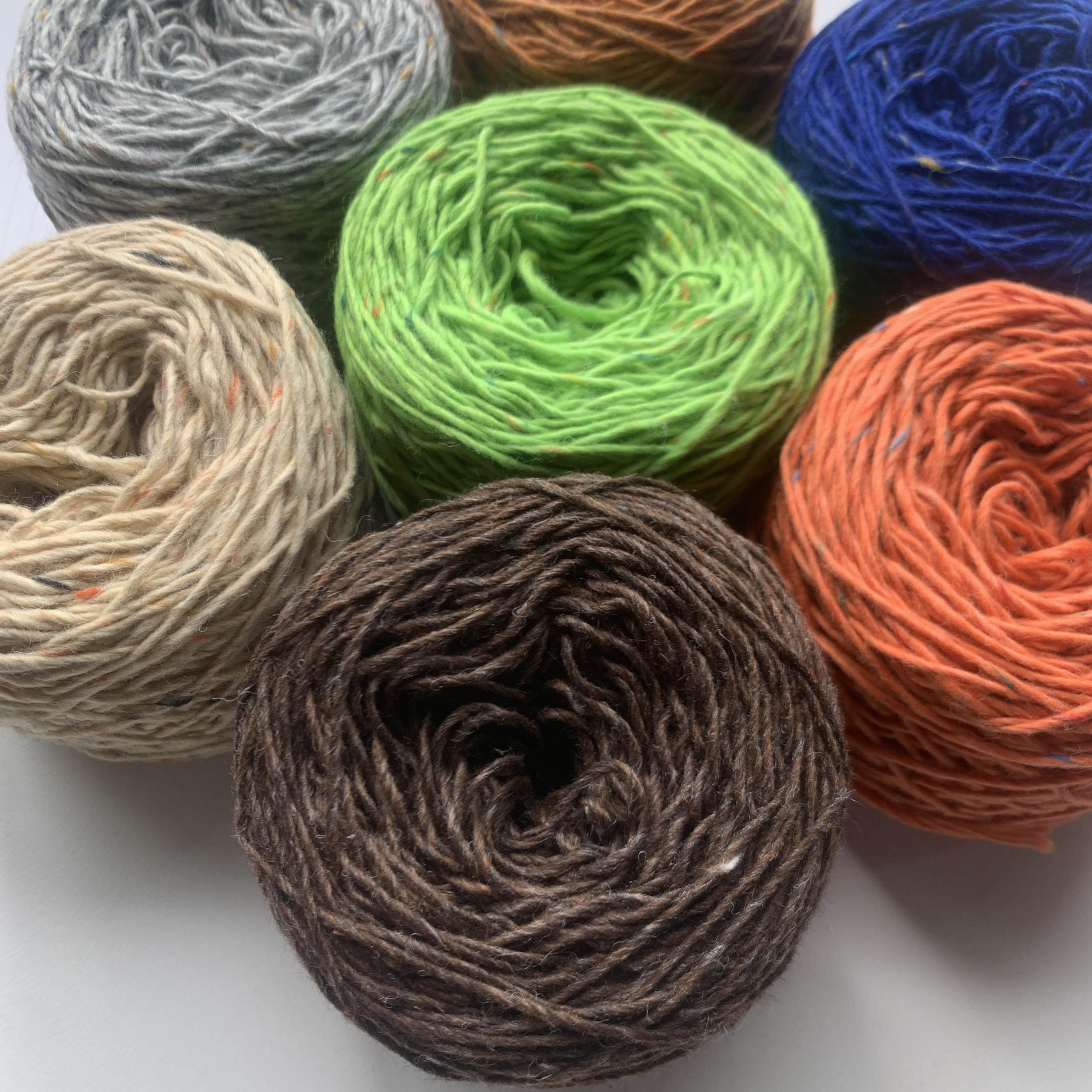 50g Colorful Icelandic Wool Yarn Medium Thick DIY Sweater Coat Scarf Hat Bag