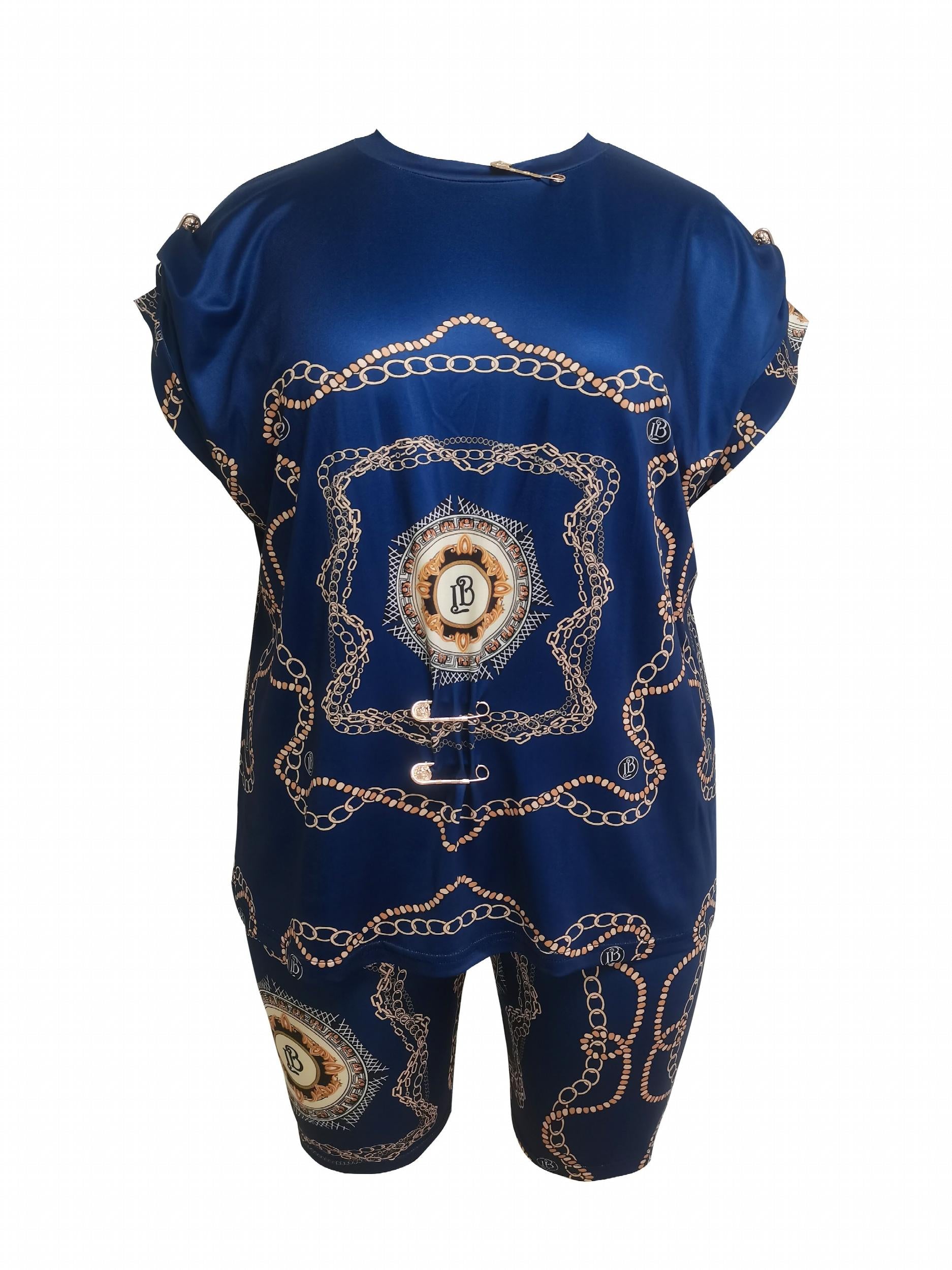 Women's Plus Baroque Print Pin Detail Top & Shorts Set