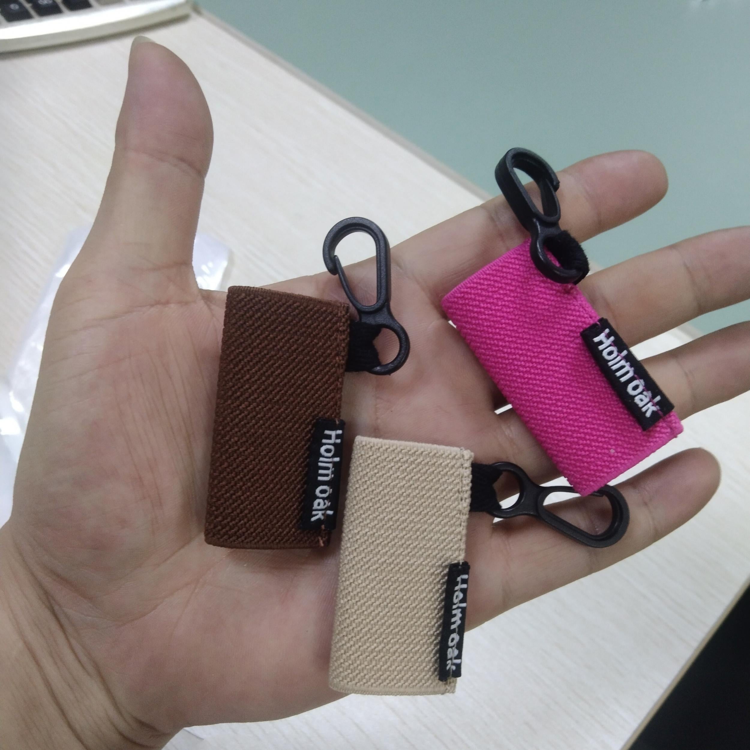 Mini Keychain Lipstick Pouch for Outdoor Travel