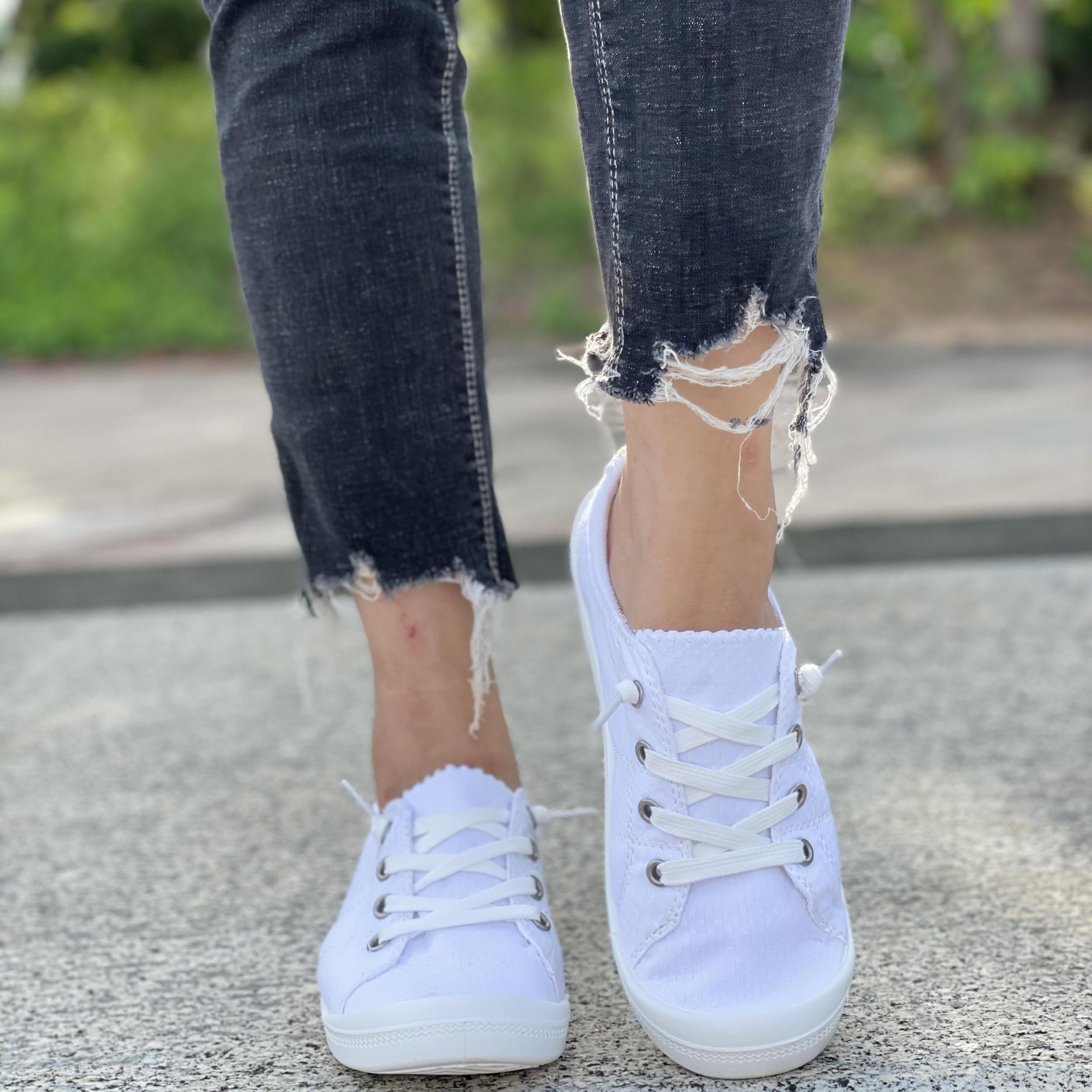 Women's Lace Up Canvas Sneakers Lightweight Casual Flat Shoes