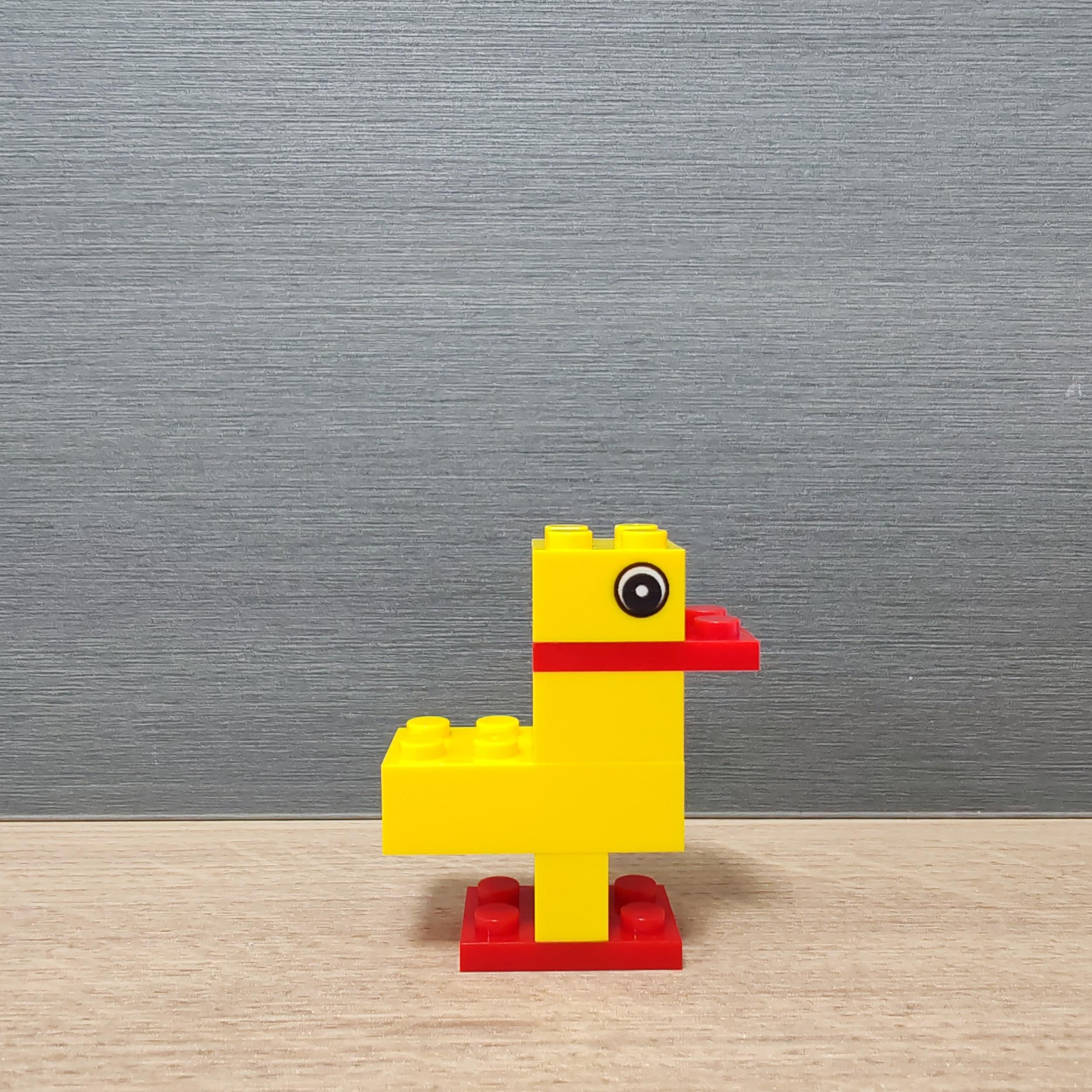MOC Yellow Duck DIY Assembly Shapes Develops Intelligence Toy