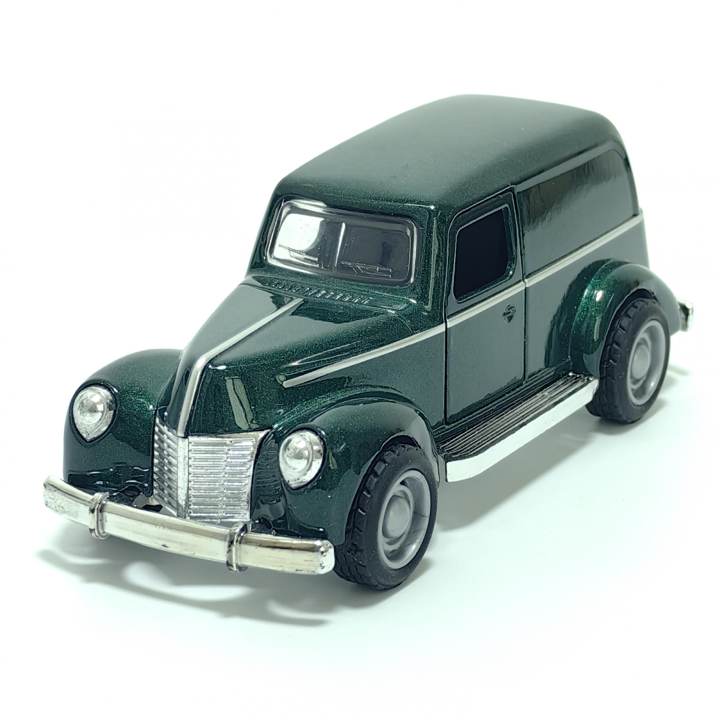 1:36 Vintage Car Diecast Model Toy Set Collectible Vehicles Pull Back Mechanism