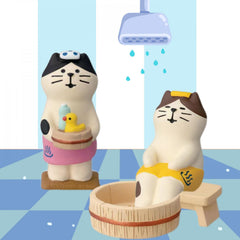 Three Cat Foot Soaking Hot Spring Desktop Ornament