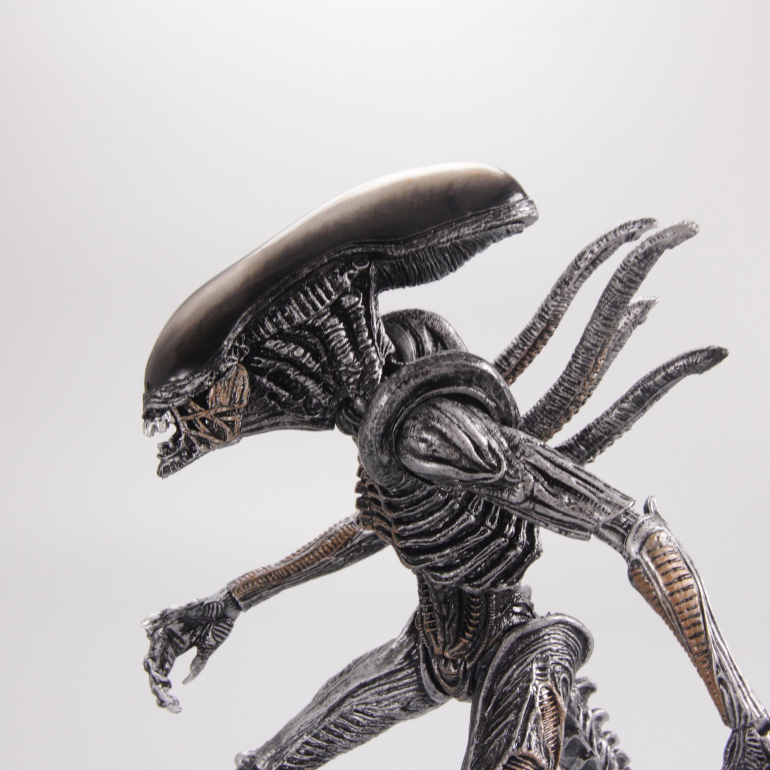 Alien Warrior Action Figure Toy Model Collection Gift Decor